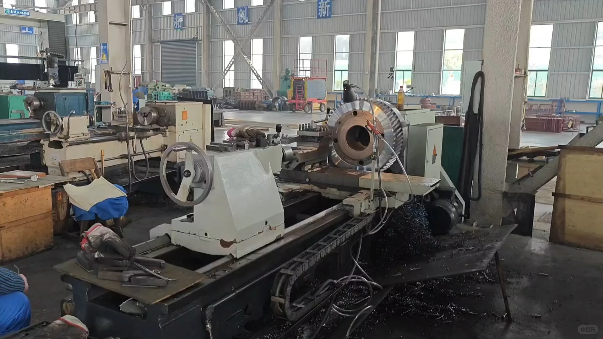 厂二代车间日常巡视中