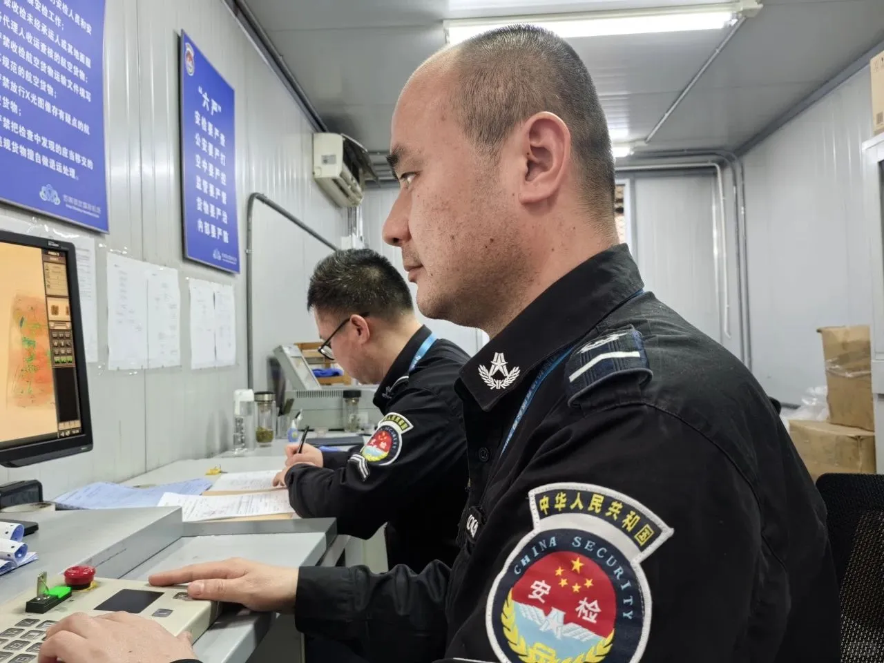 省内第一,国内唯一!凌晨4点从锡首飞!