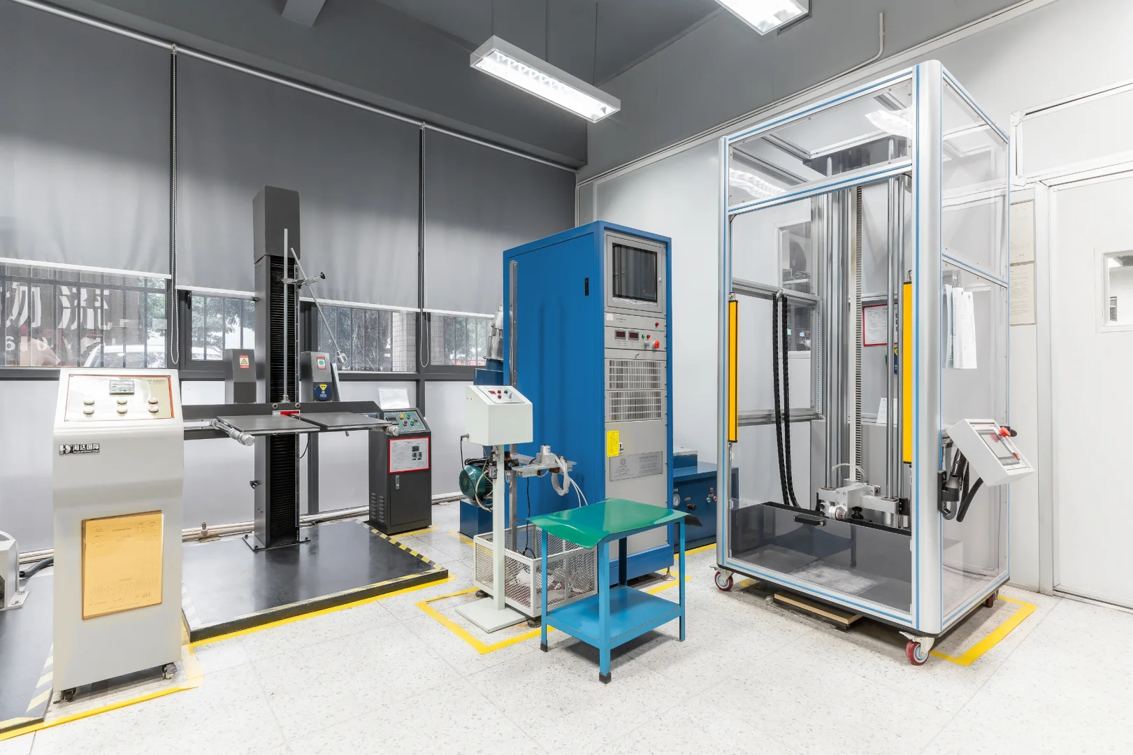 工厂机械实验室设备拍摄