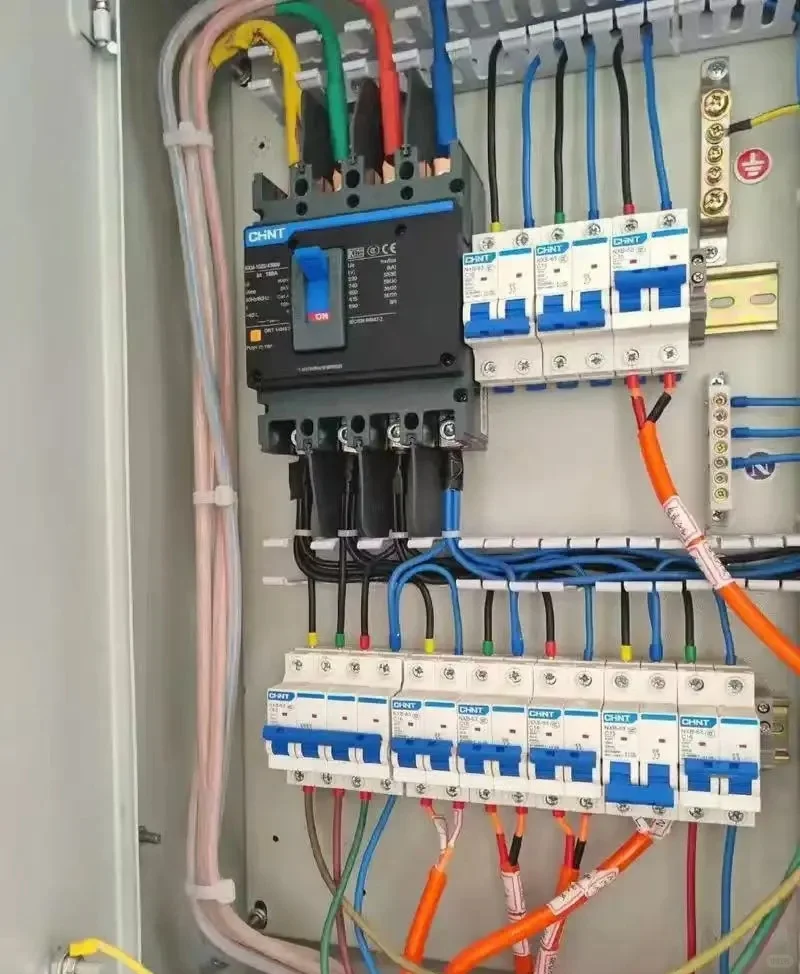 兰州城关电工上门维修