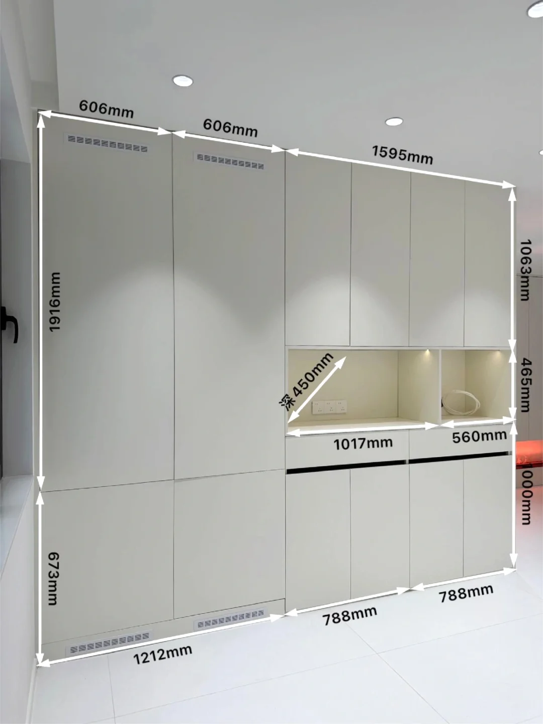 小户型|能看到的地方都做柜子!实用又显大
