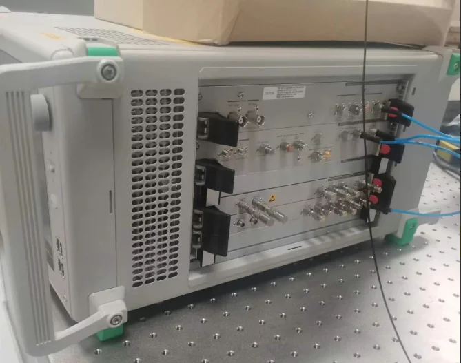 安立 MG3694A： 合成信号发生器