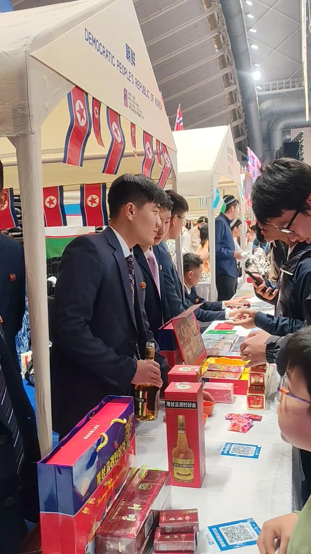 玩转华科国际文化节❗来到地球村本村了