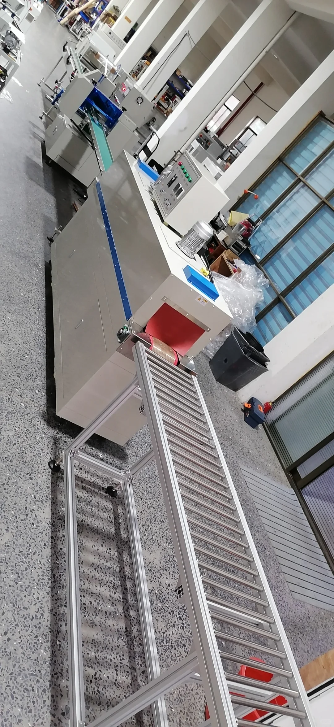 高速套膜封切热收缩膜包装包装机