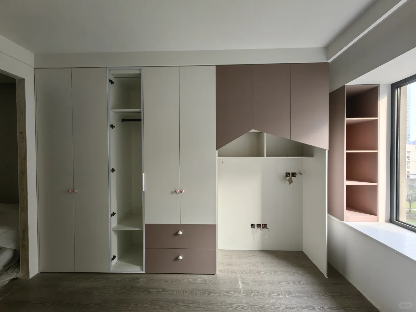 天正山河玺院落地实拍