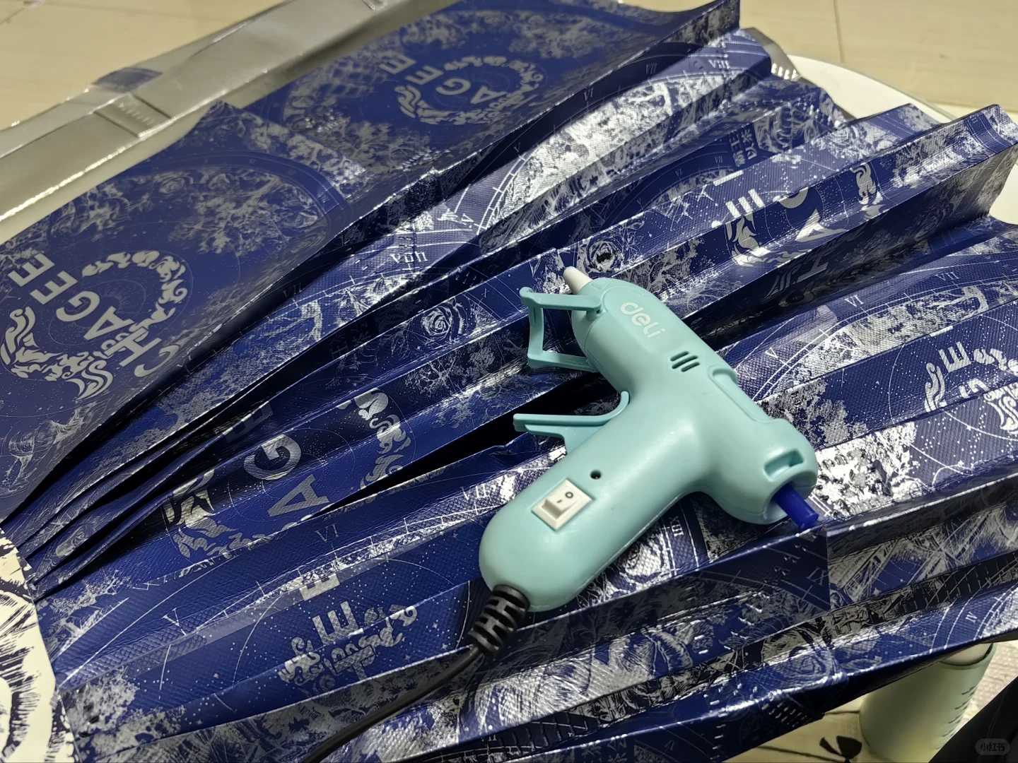 耗时三小时 幼儿园环保服装秀