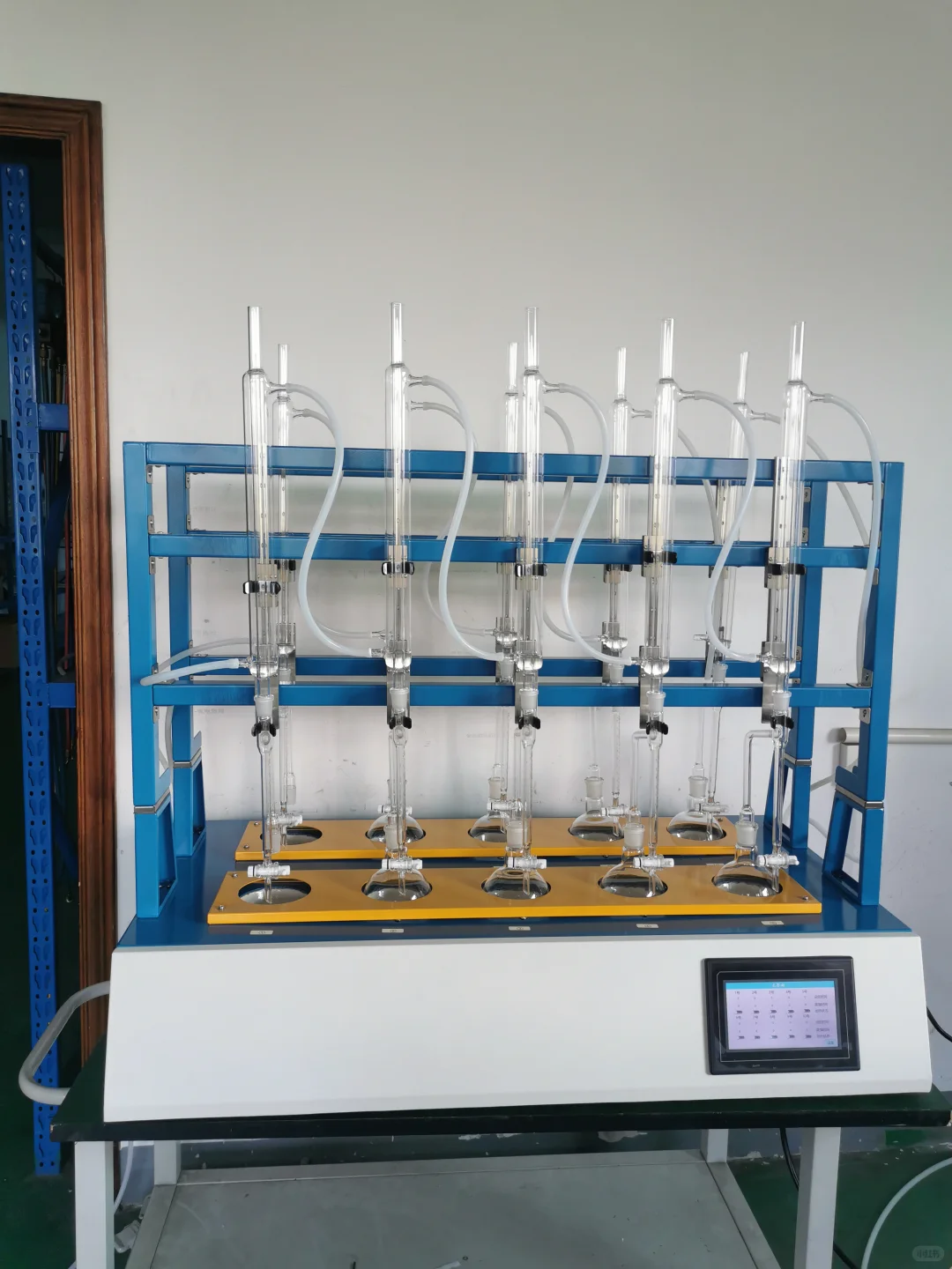 巴跃仪器挥发油测定仪的冷凝管如何清洗？