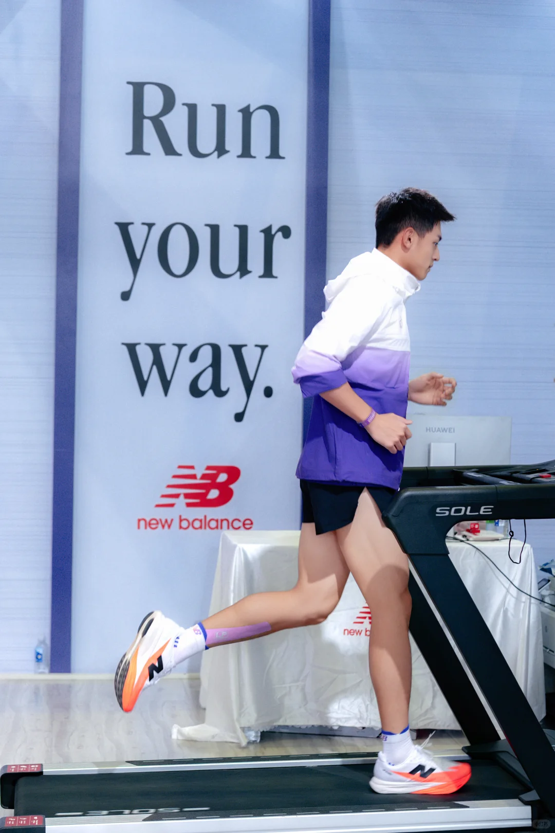 北大金融男跑南京马拉松P(跑)B(崩)了!