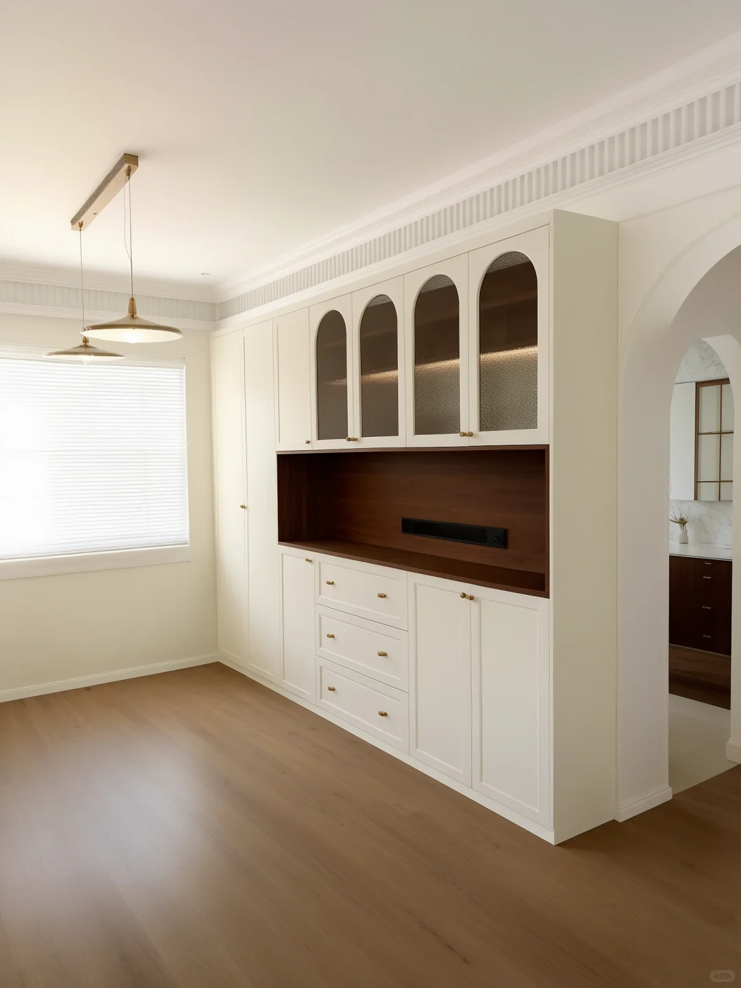 比冬天先到的是我心心念念的全屋定制柜！！