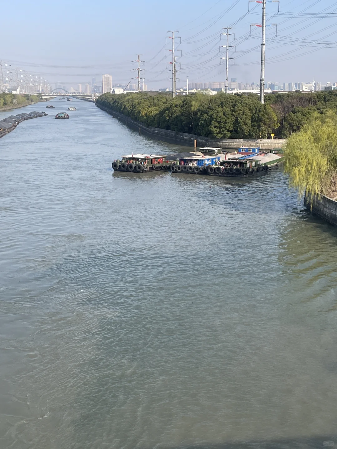 一条运河运量大于十条铁路