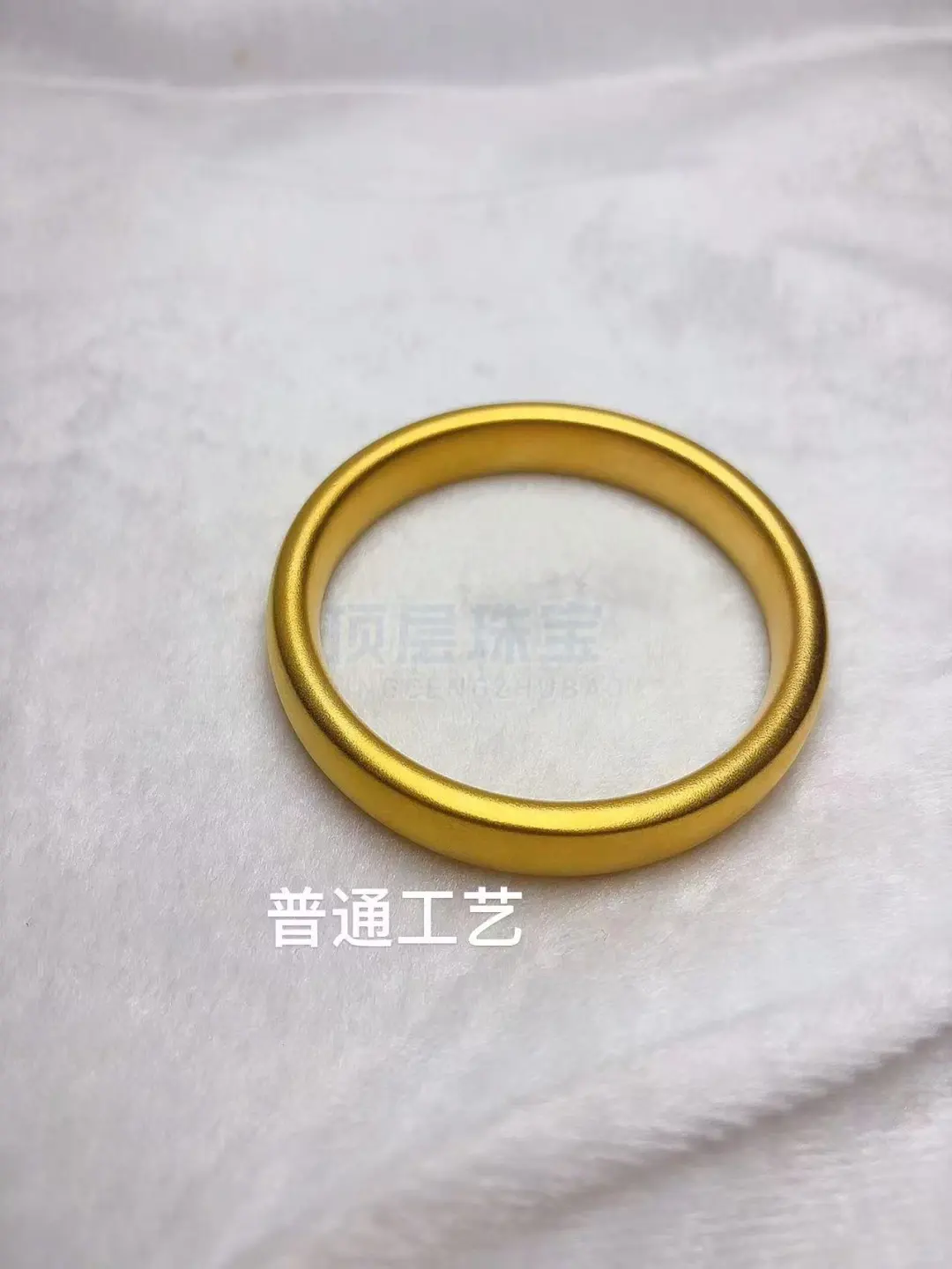 珠宝黑科技?石墨烯让首饰又省金又耐戴