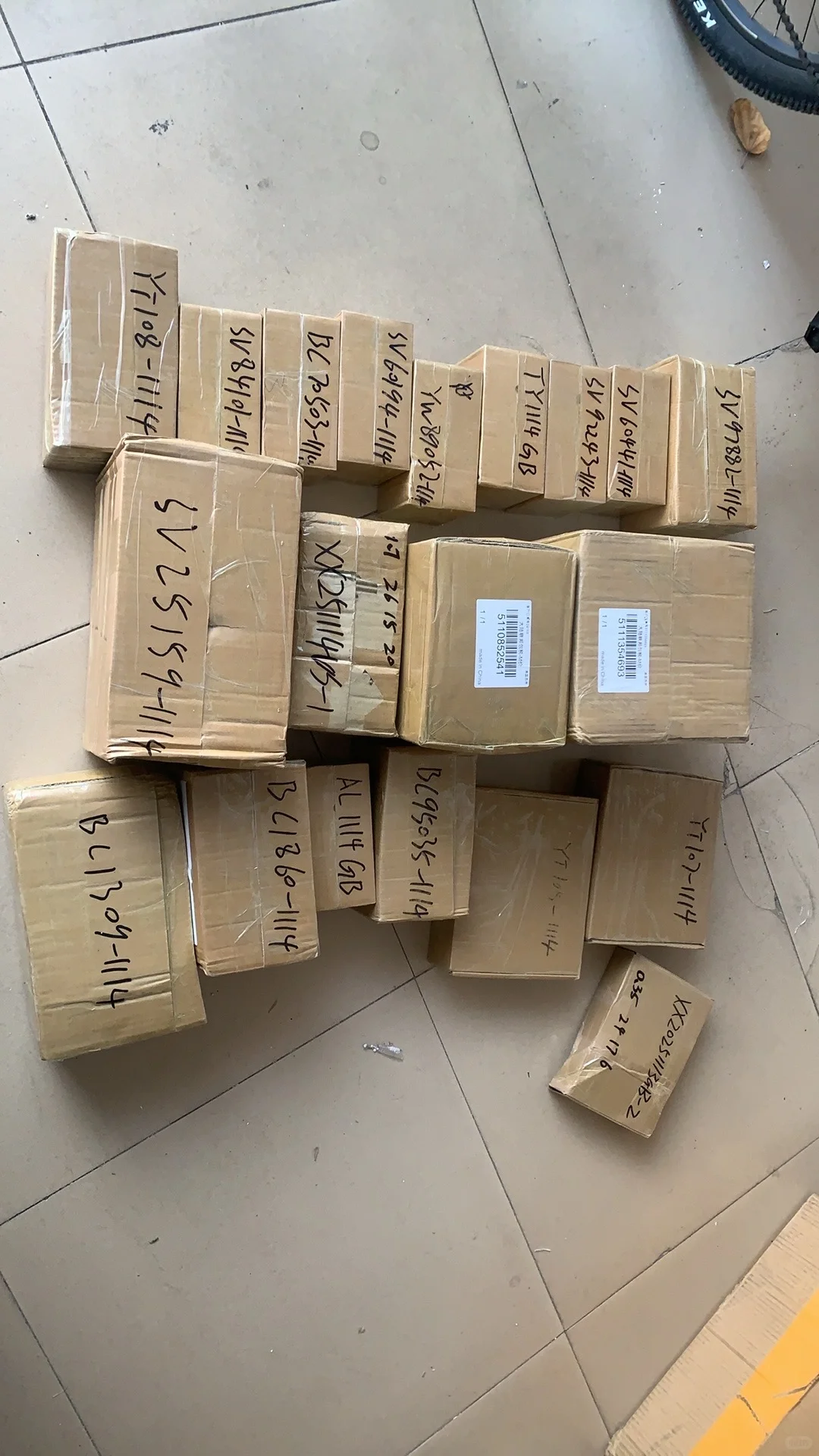 全球各类化工药多肽冻干粉出口物流