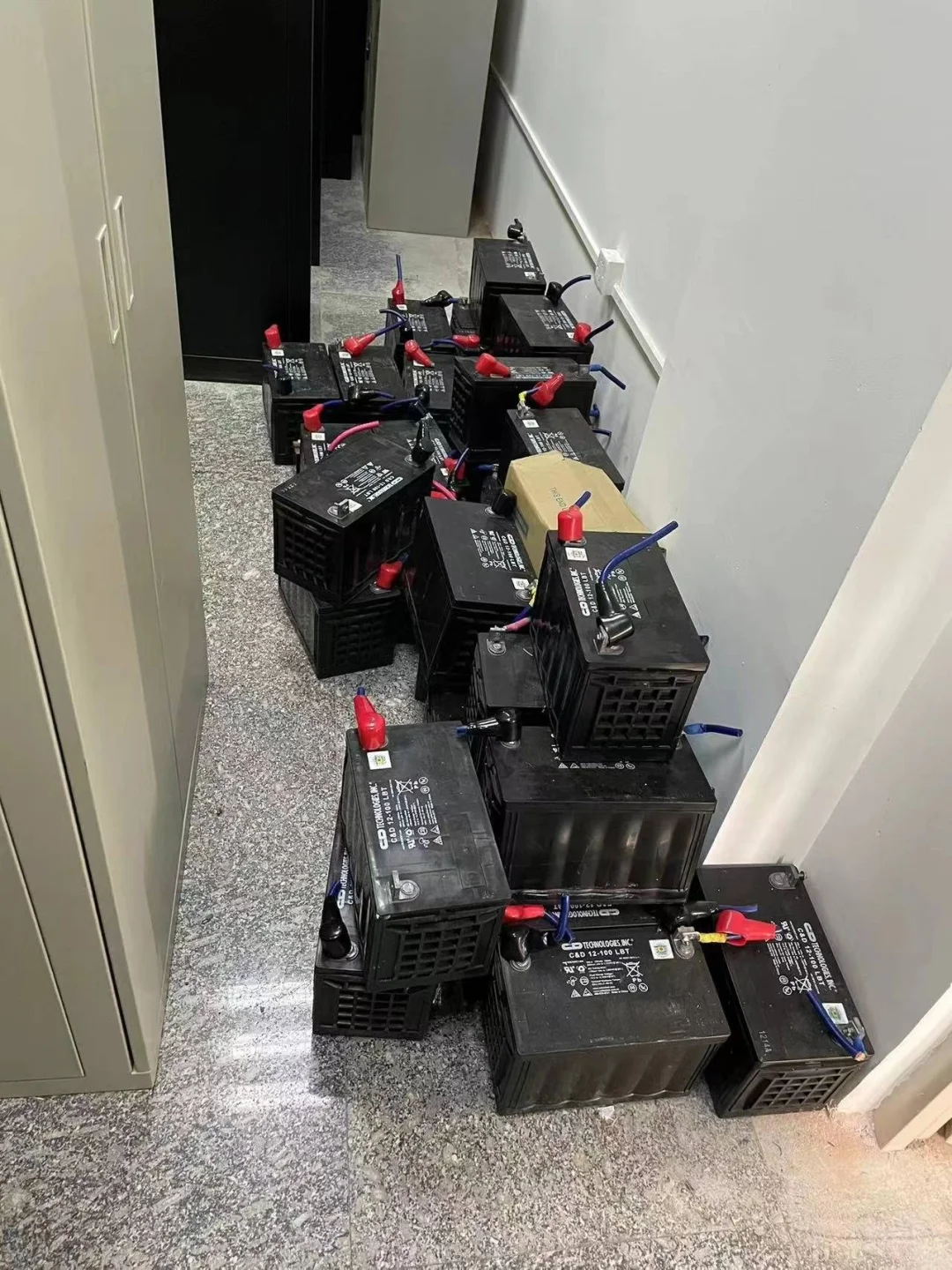 清远ups电源电池回收