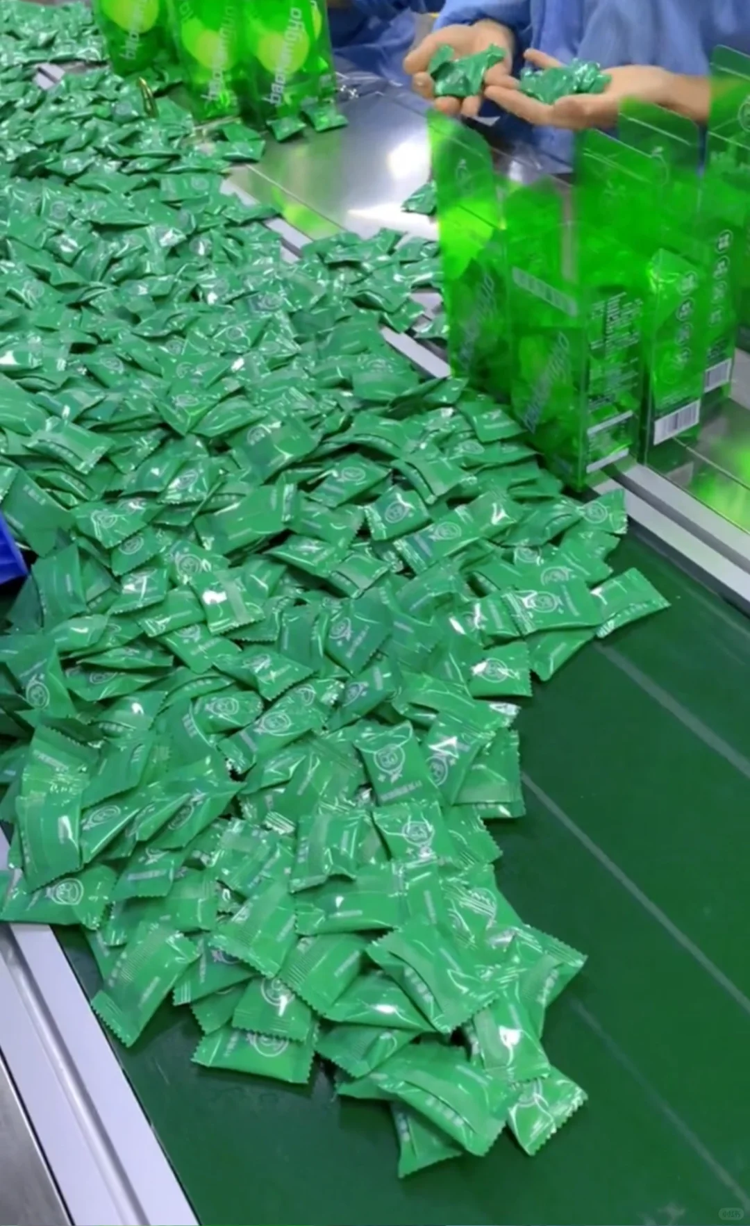 糖果包装厂活轻松