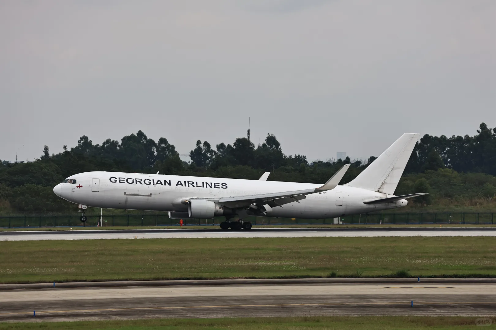 双流难得白天出好货（还扎堆）