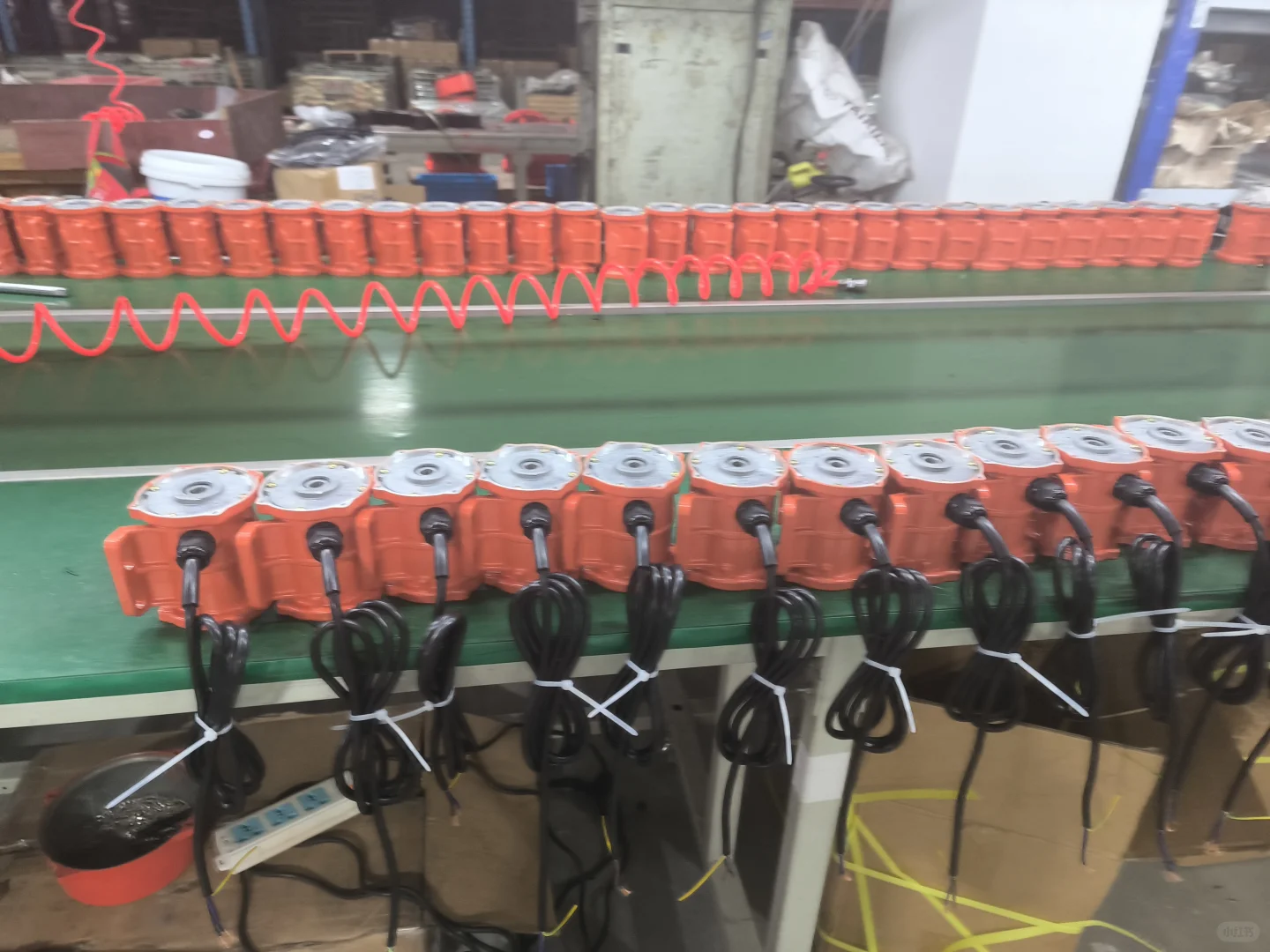 精密振动制造中心｜打造工业级振动设备专业