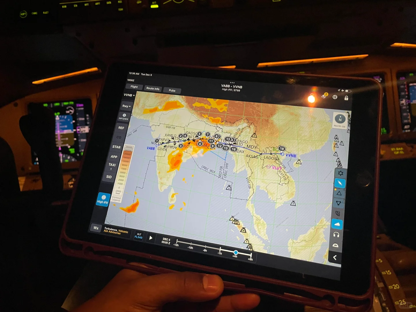 包一架777货机是什么体验？