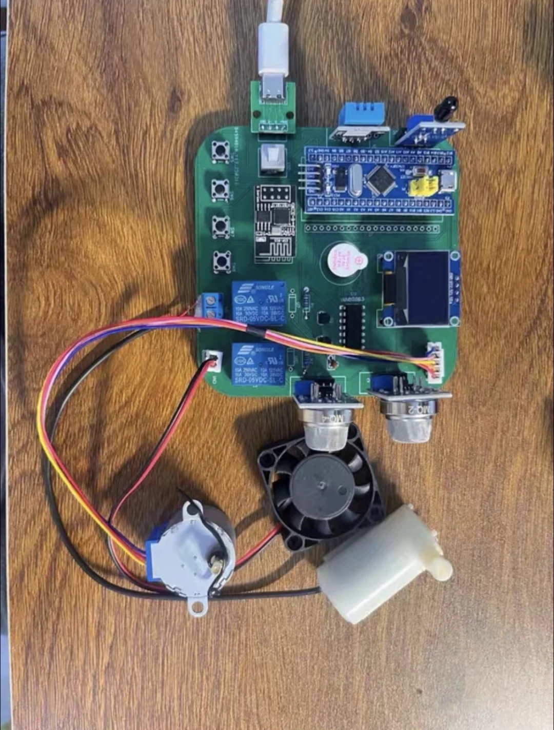 基于STM32单片机安全厨房系统设计