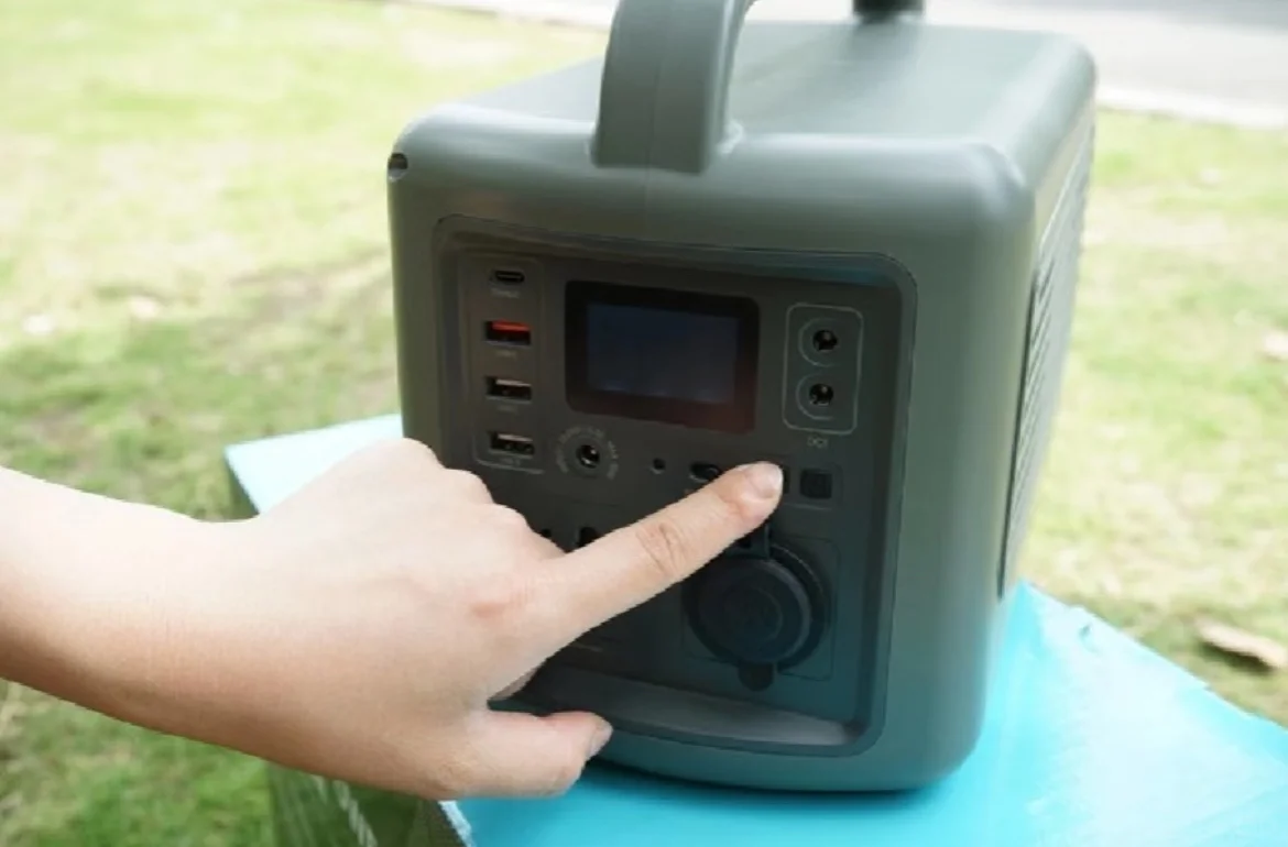 关于便携式储能电源的用途和出口注意事项！