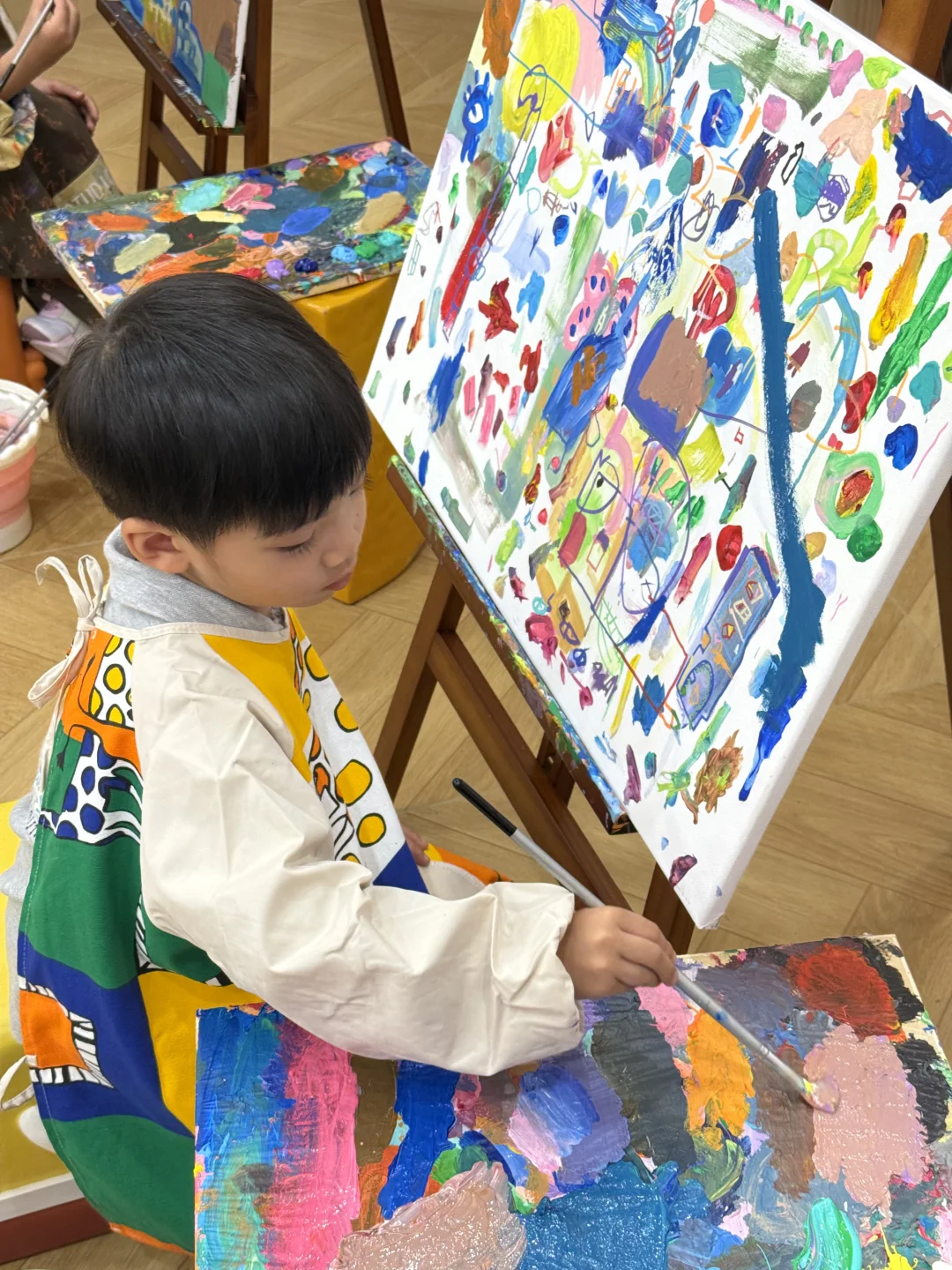 不建议小朋友学画画