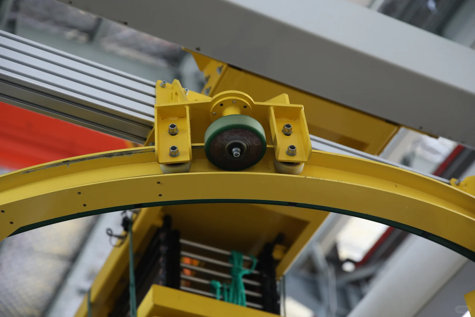 高速环式缠绕机:智能包装时代的效率革命