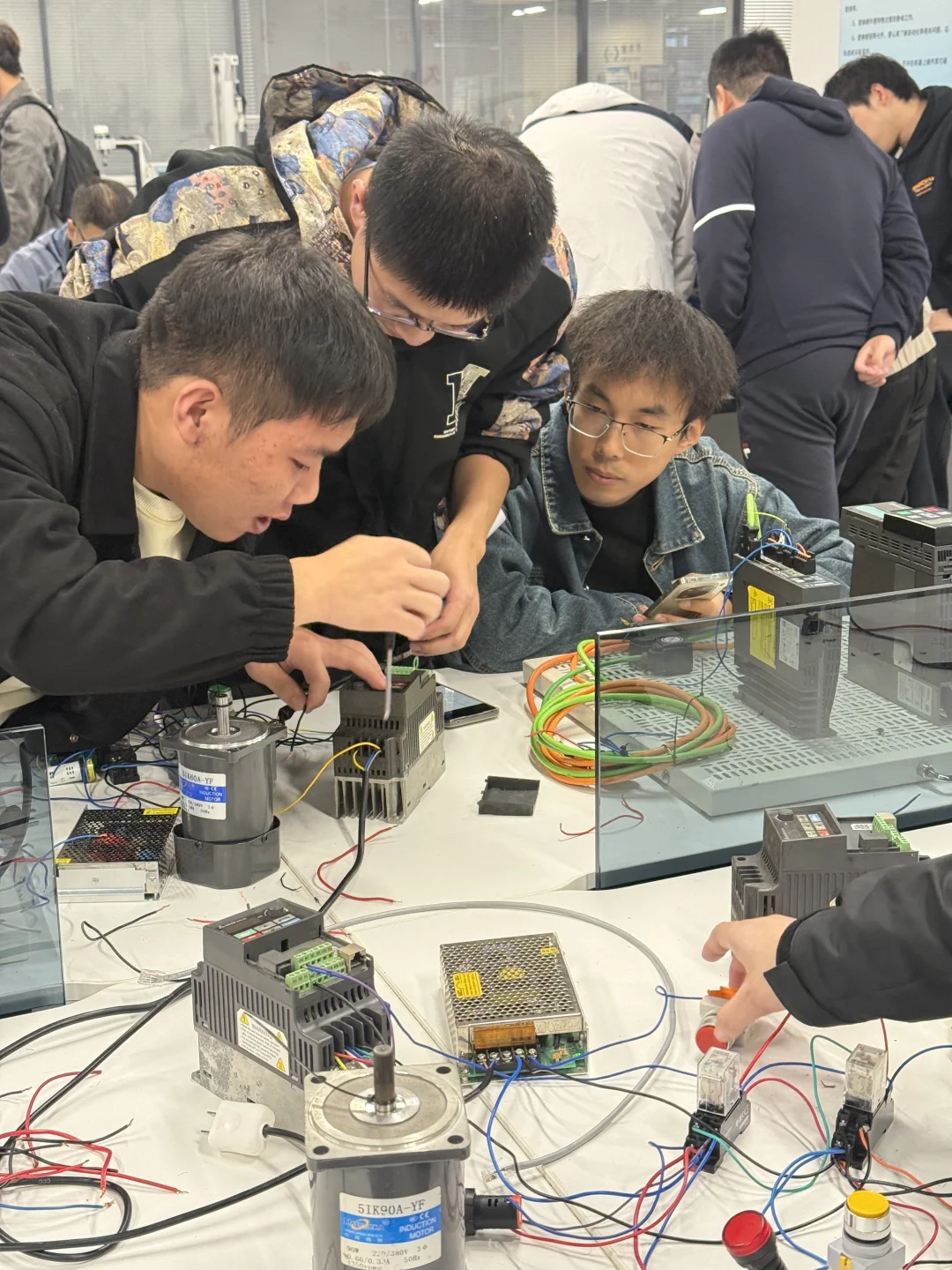 南京PLC编程，电气自动化，工业机器人培训