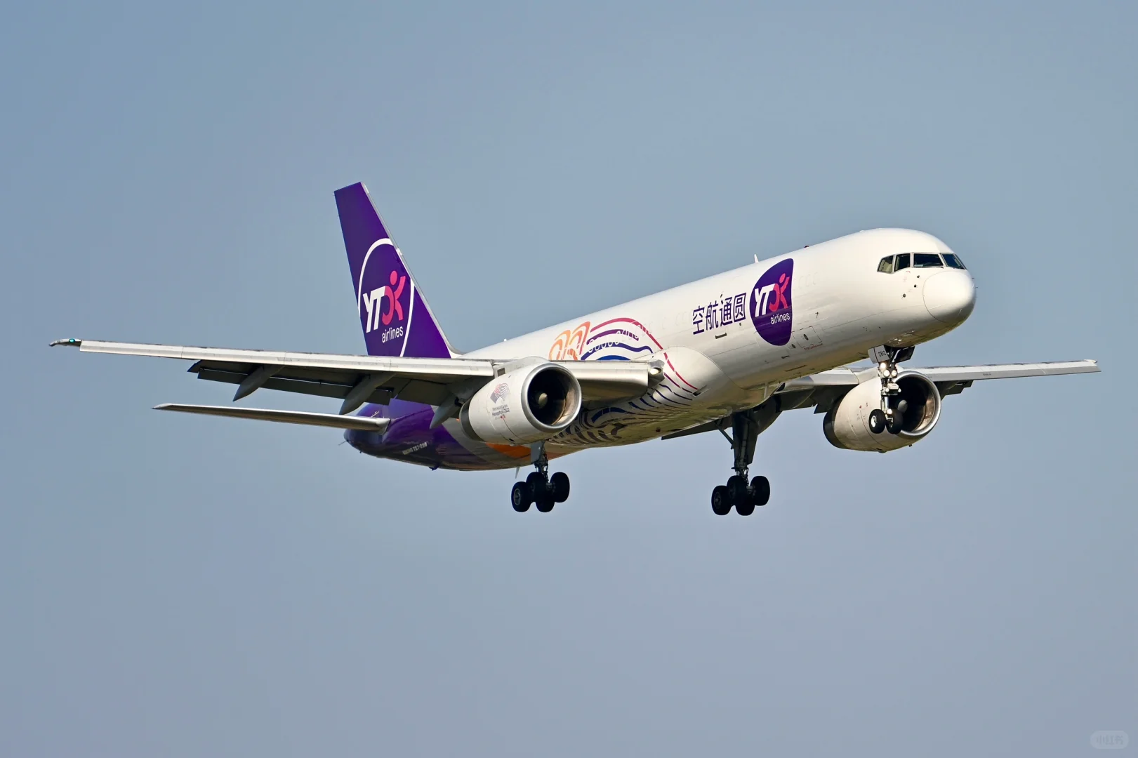 HGH特色之圆通两架亚运元素货机