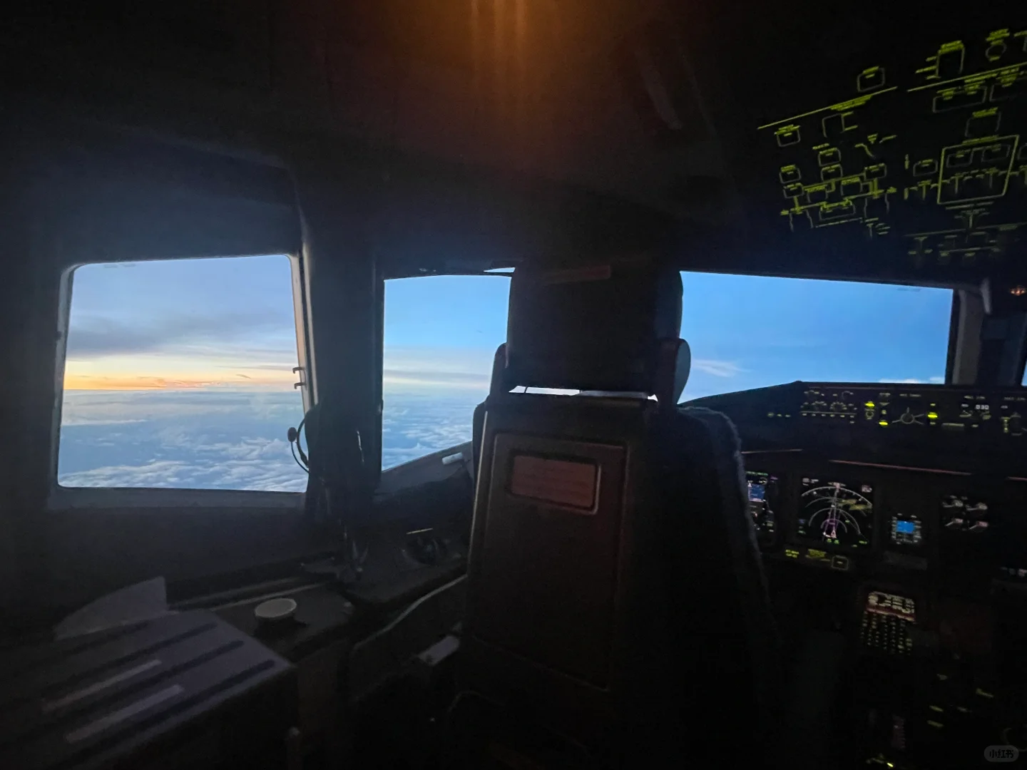 包一架777货机是什么体验？