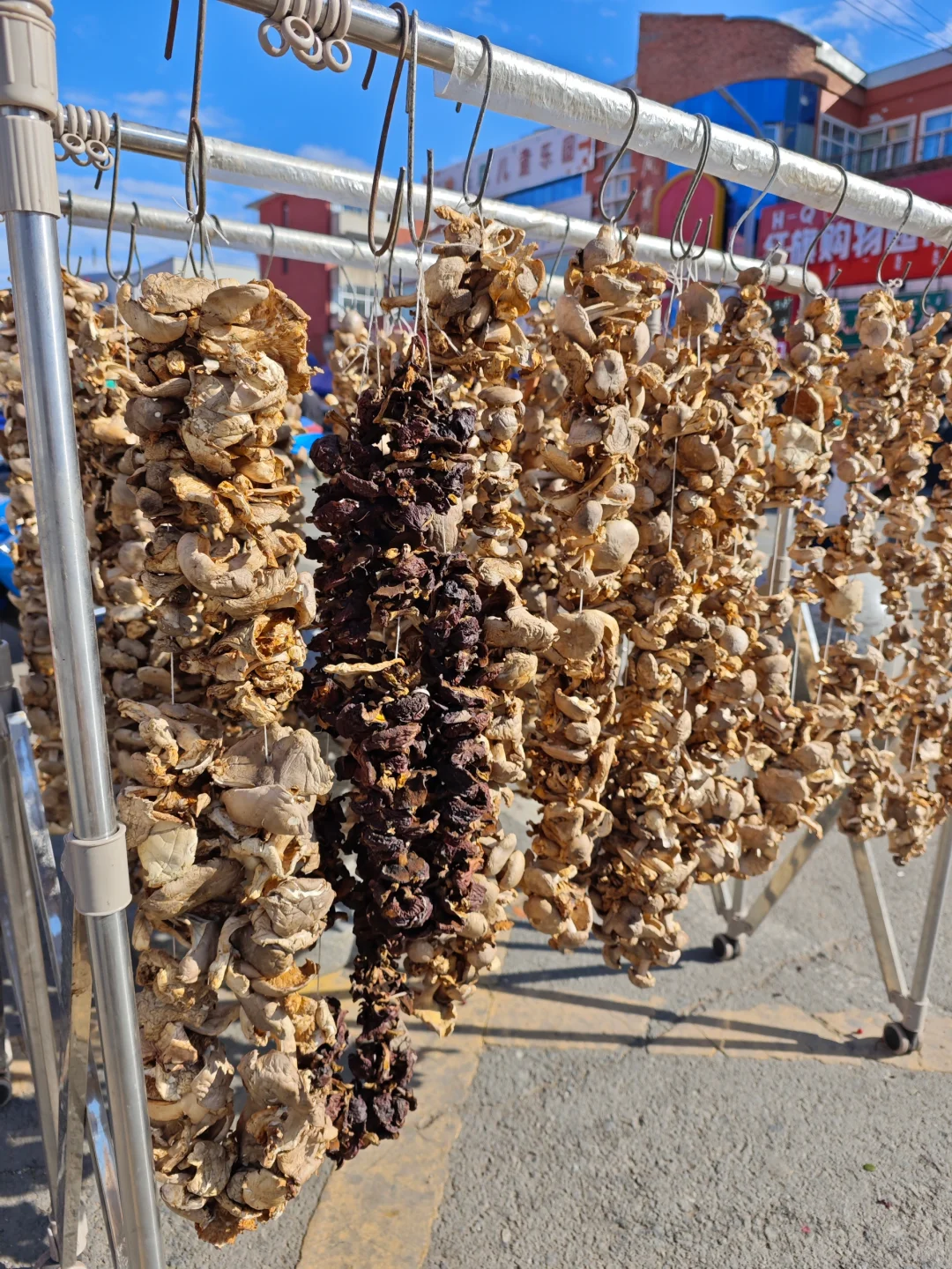 根河早市可以买什么