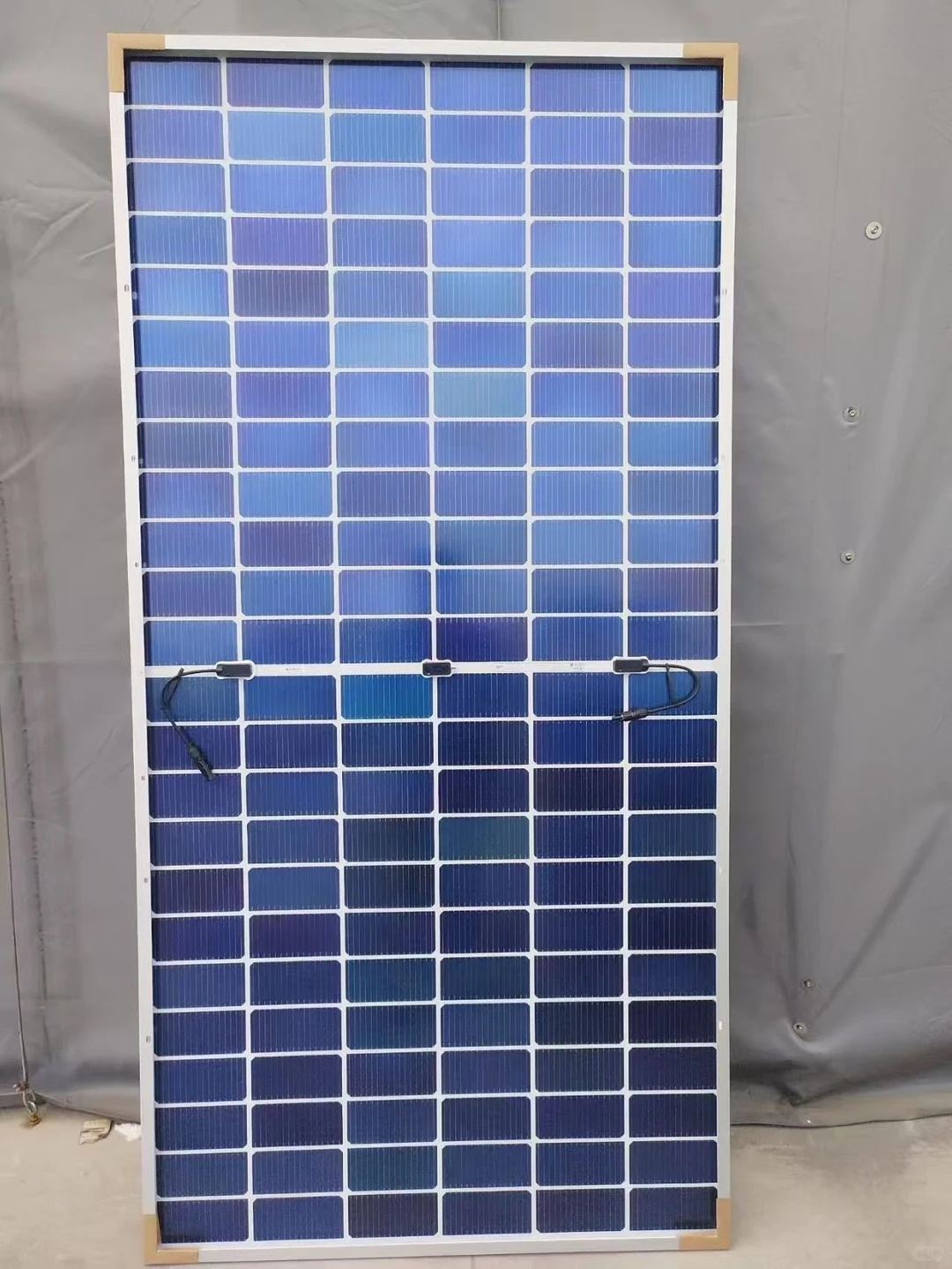 太阳能板真的很好看啊！