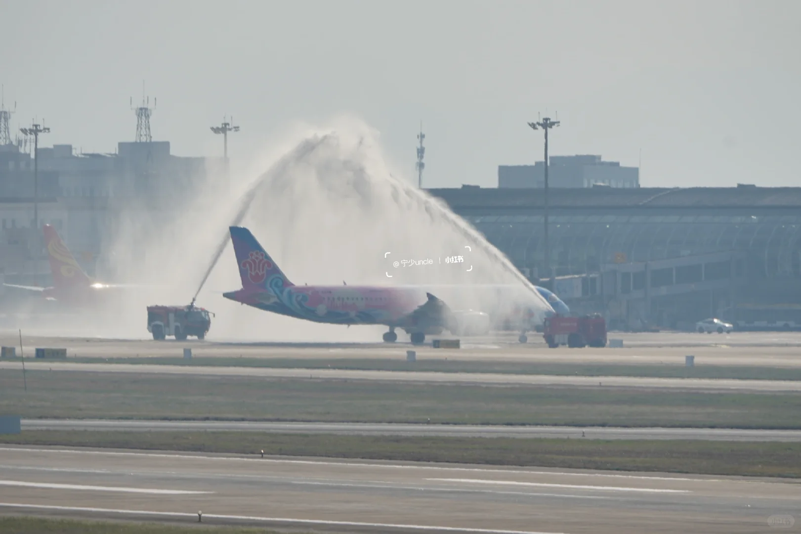 C919正式落地宁波栎社