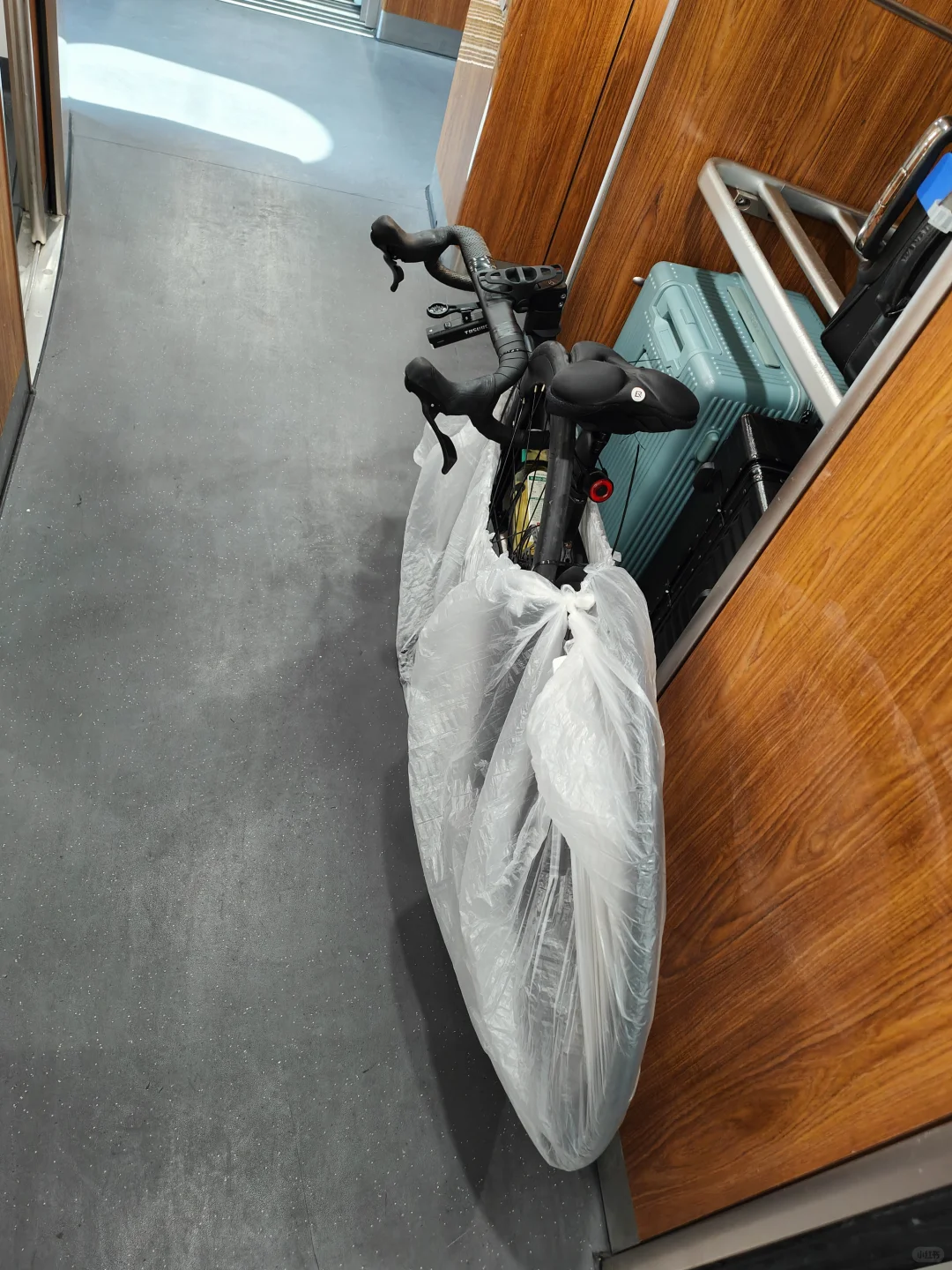 【极简版】公路车怎么带上高铁