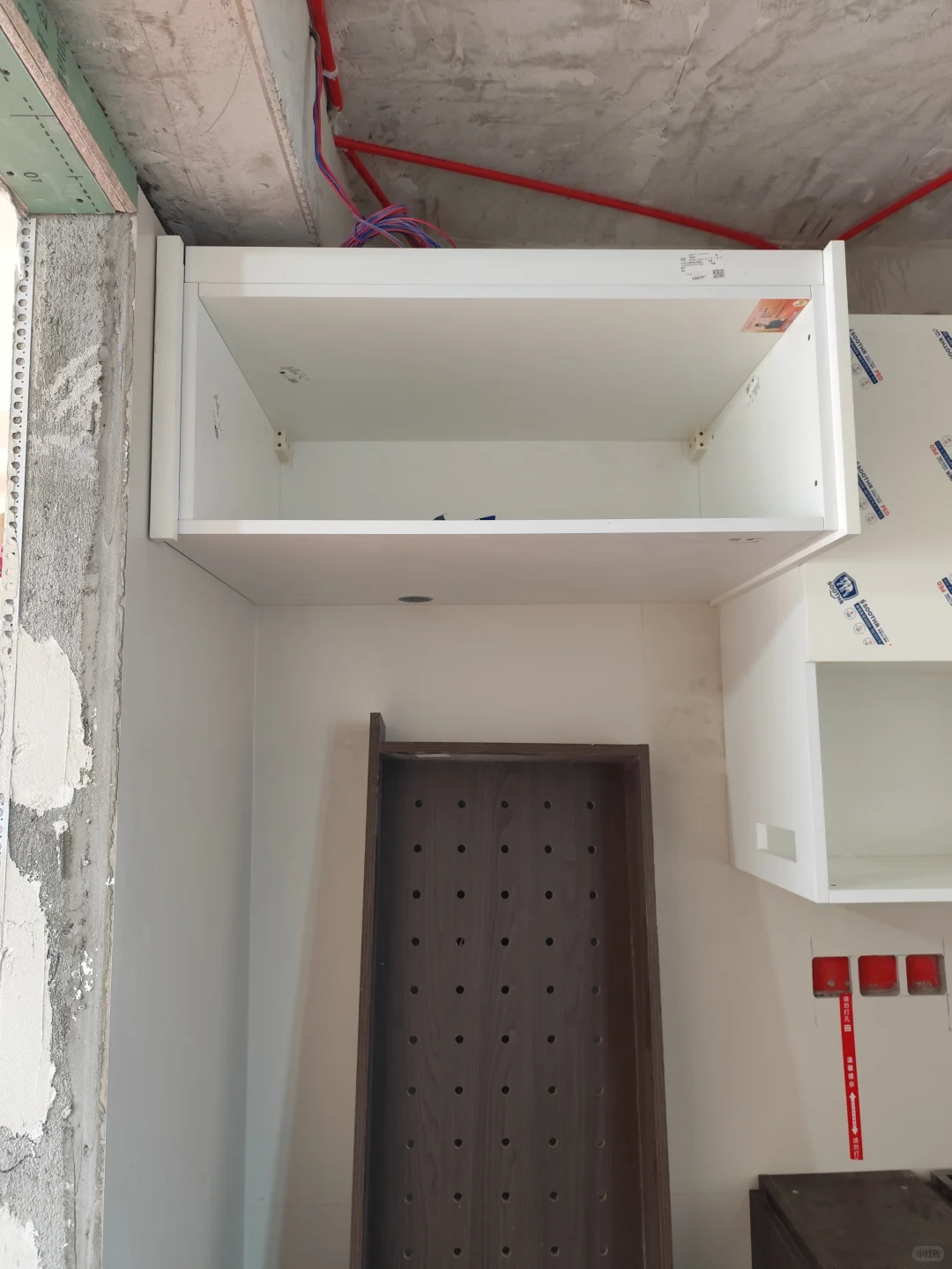 全屋定制柜安装啦