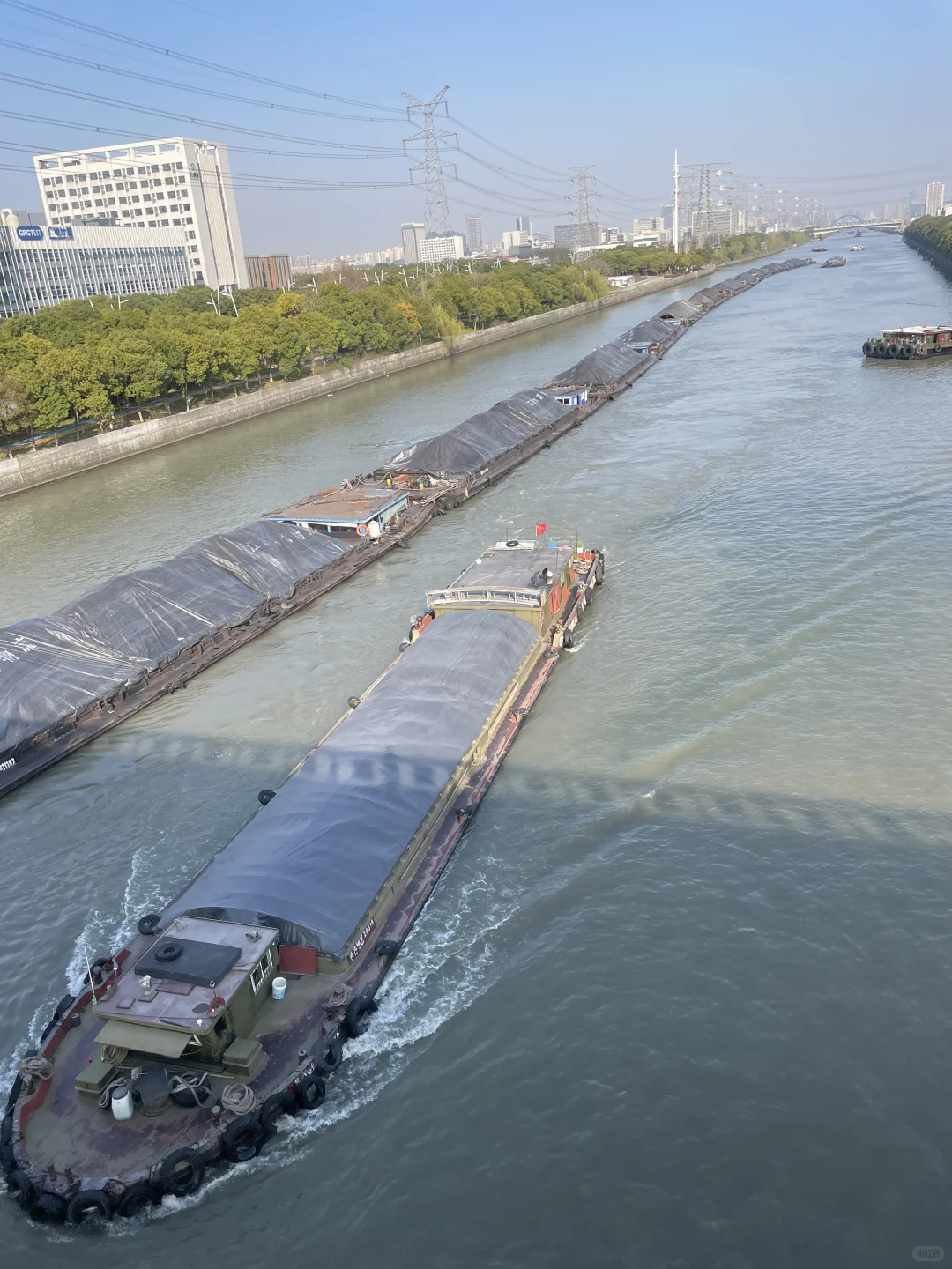 一条运河运量大于十条铁路