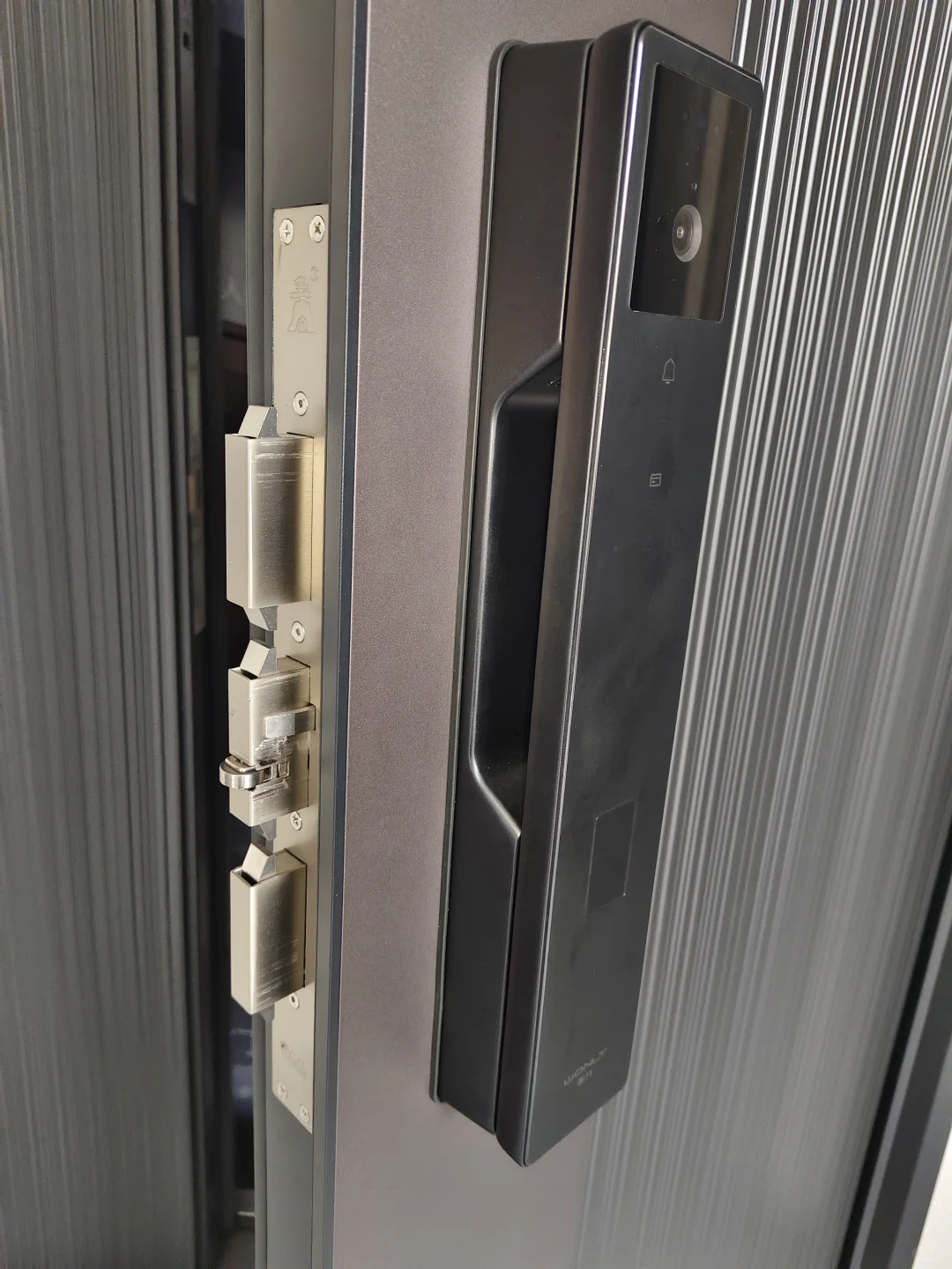 别再乱买智能锁！王力3.0才真香?