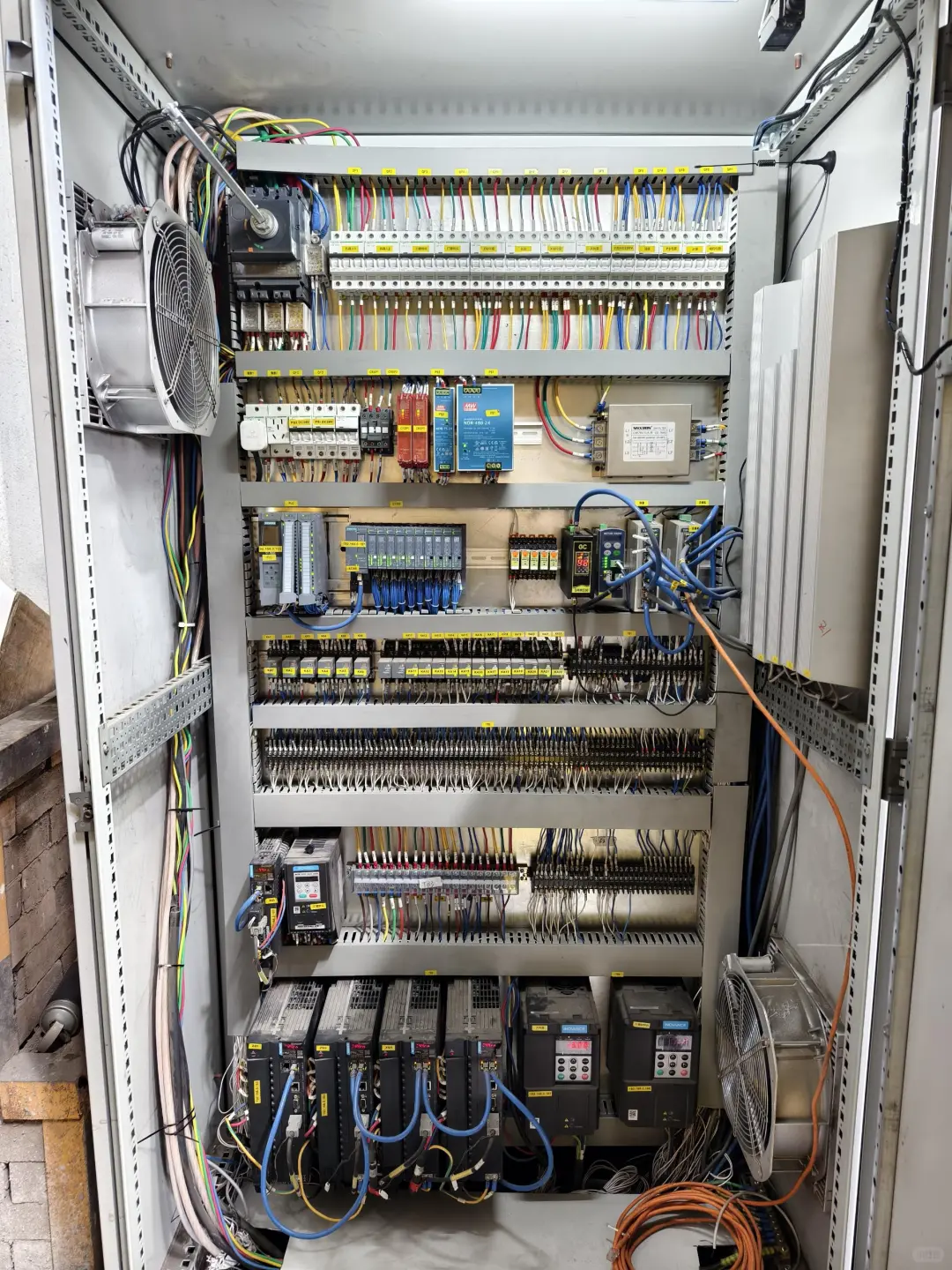 巨控模块GRM550国际版，堪称远程调试的“神