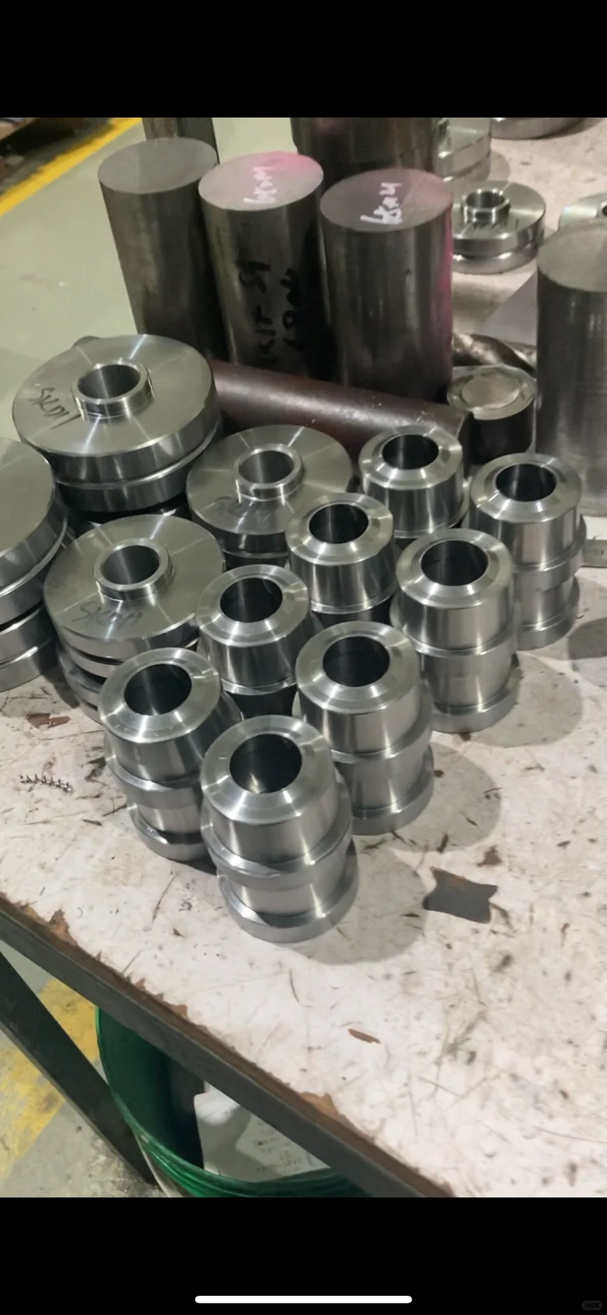 机械加工车床零件加工