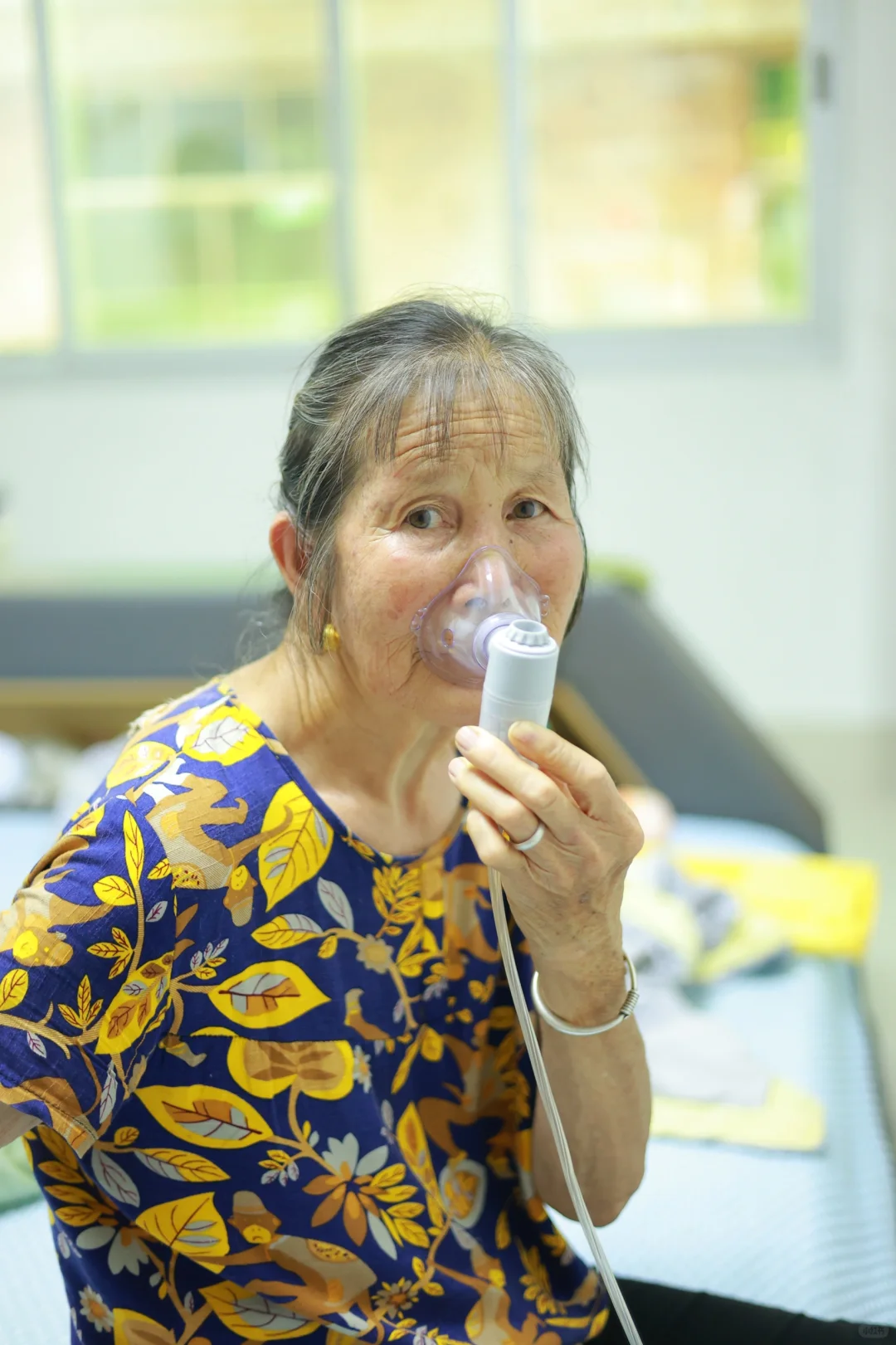 给奶奶选制氧机,认准海尔这款就对了