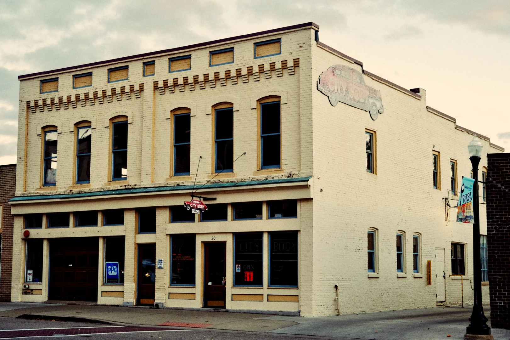 ?安娜堡拍腻了于是去了Ypsilanti