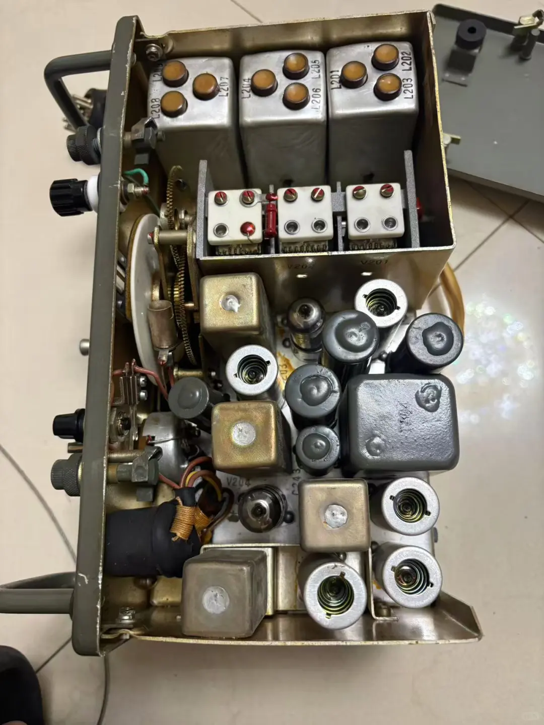 雅 俗 共 赏、雅 俗 共 赏、