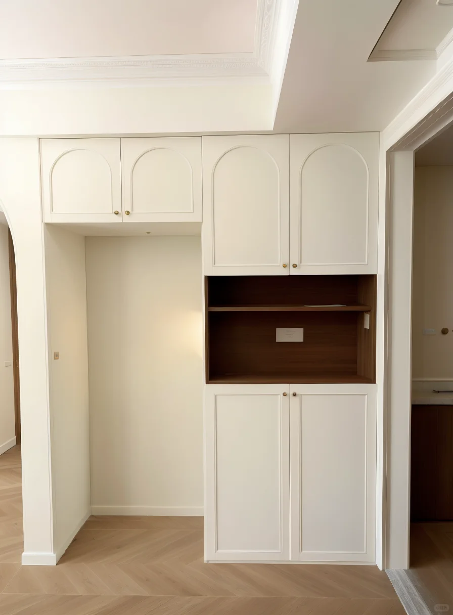 比冬天先到的是我心心念念的全屋定制柜！！