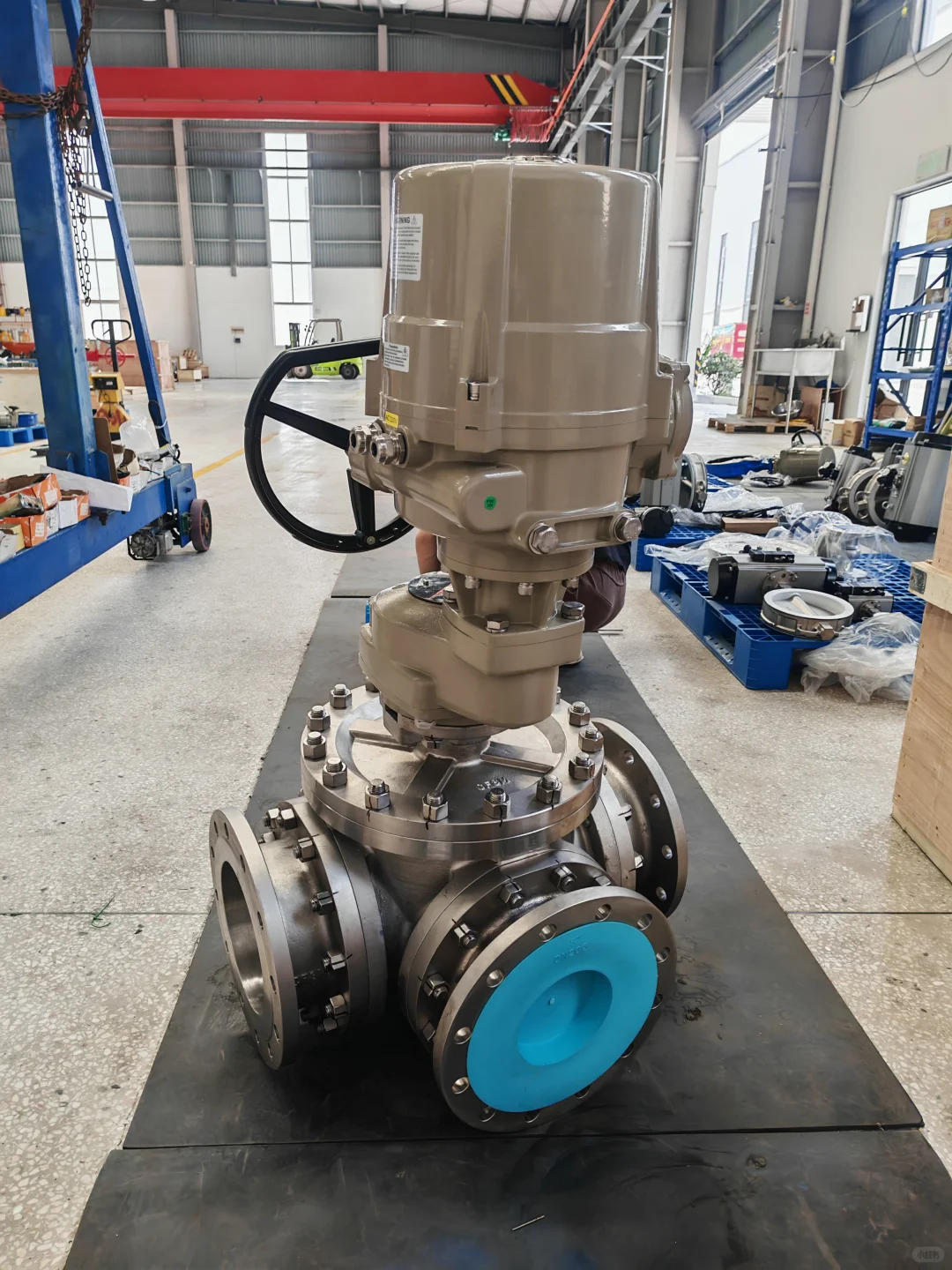 浦欧威电动三通法兰球阀智能型电动执行器