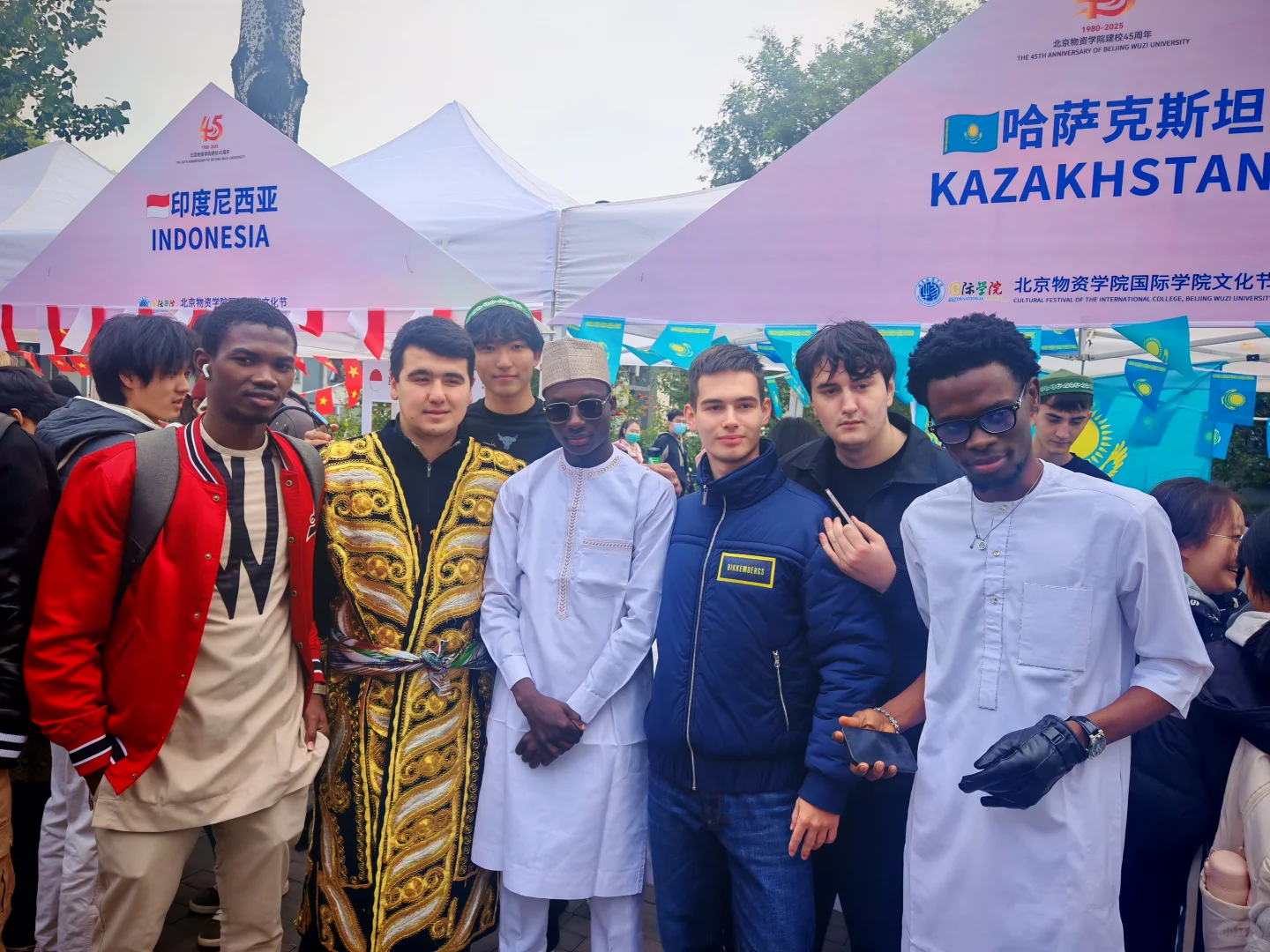 来看看吧，这才是多国家交流的最好方式