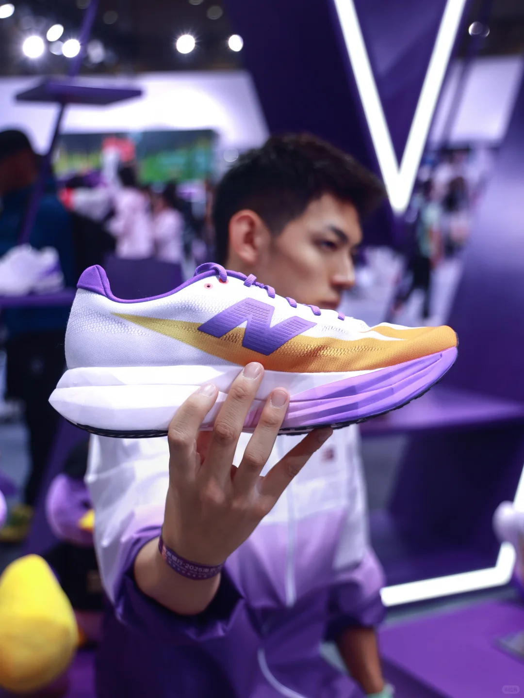 北大金融男跑南京马拉松P(跑)B(崩)了!