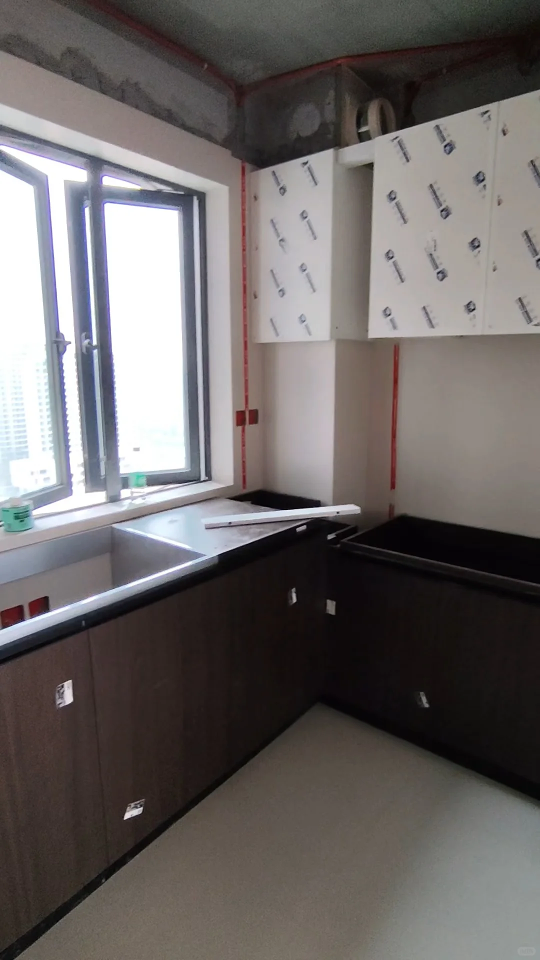 全屋定制柜安装啦