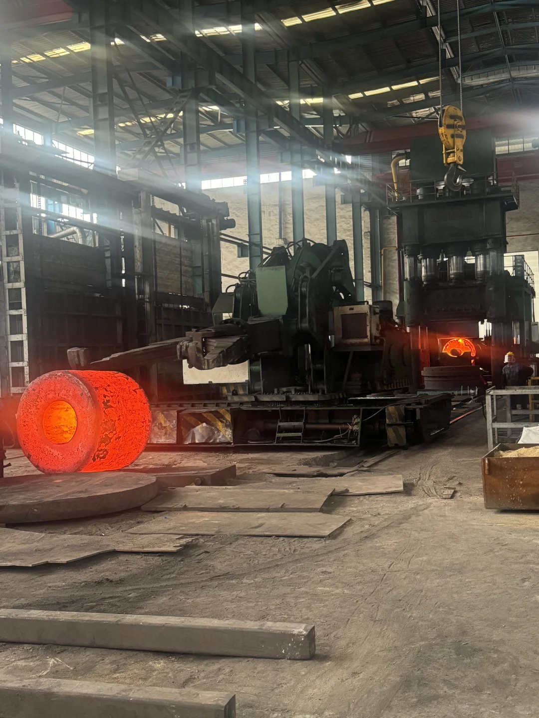 大型锻件生产现场life图与热处理一体化.