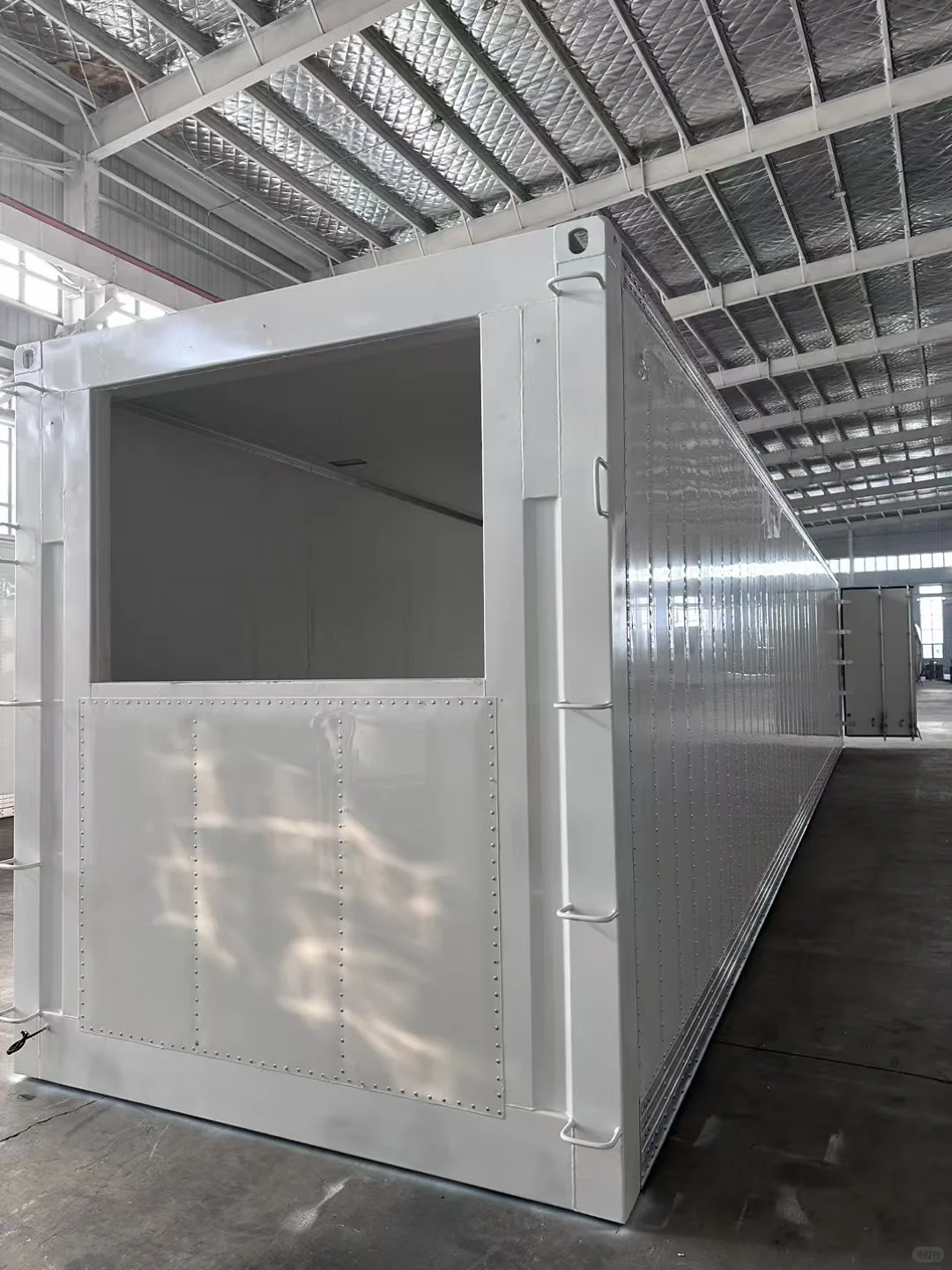 公路冷链运输设备