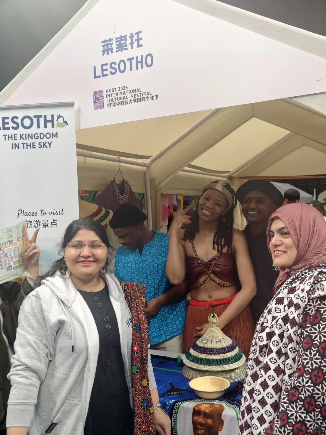 在武汉：一下午去了50多个国家