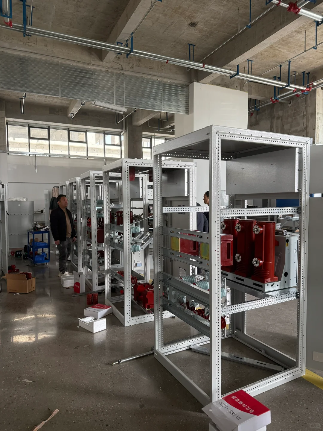 重生之 我在小红书卖配电柜