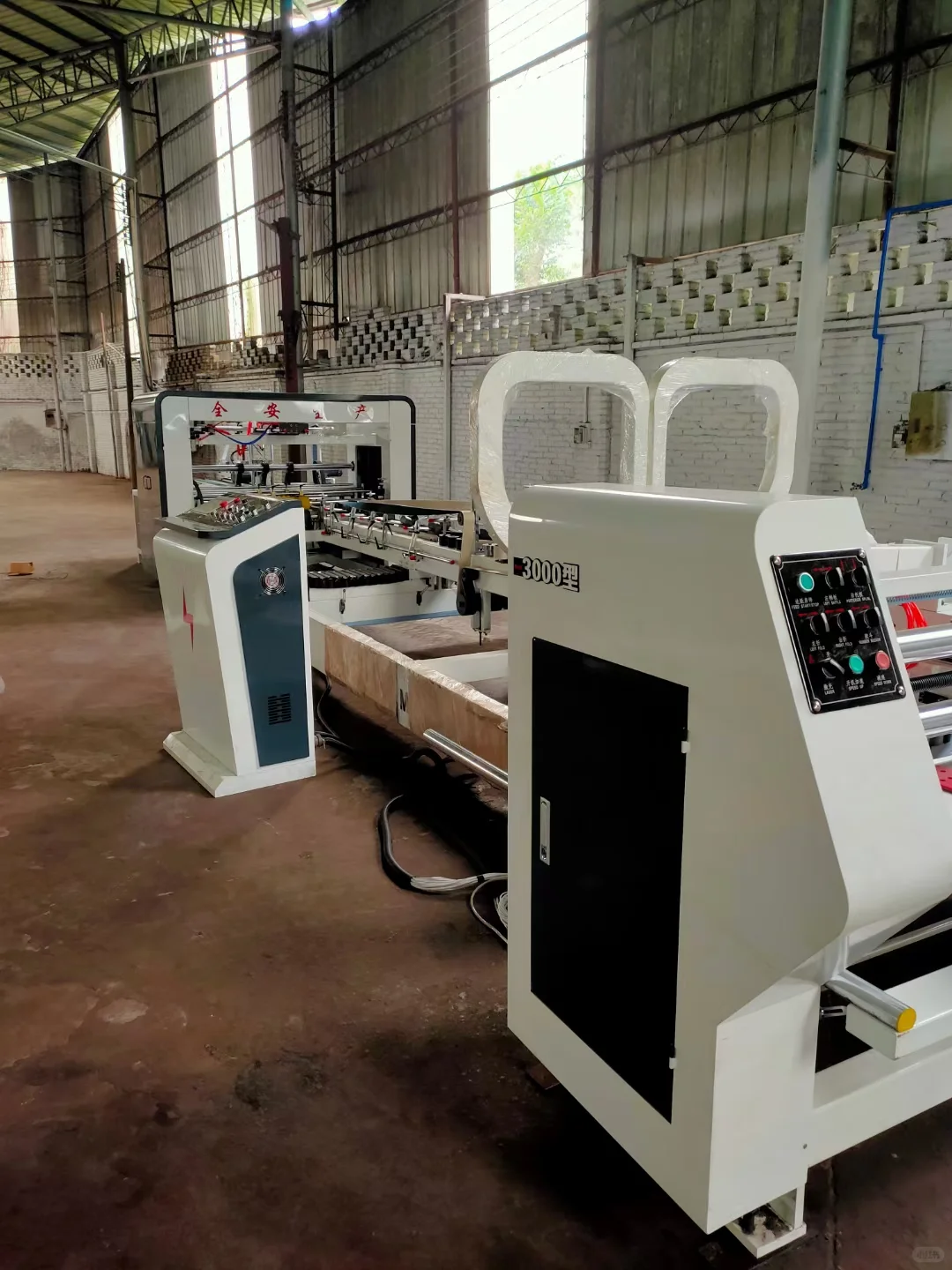 ? 纸箱机械选购指南：新机VS二手机。